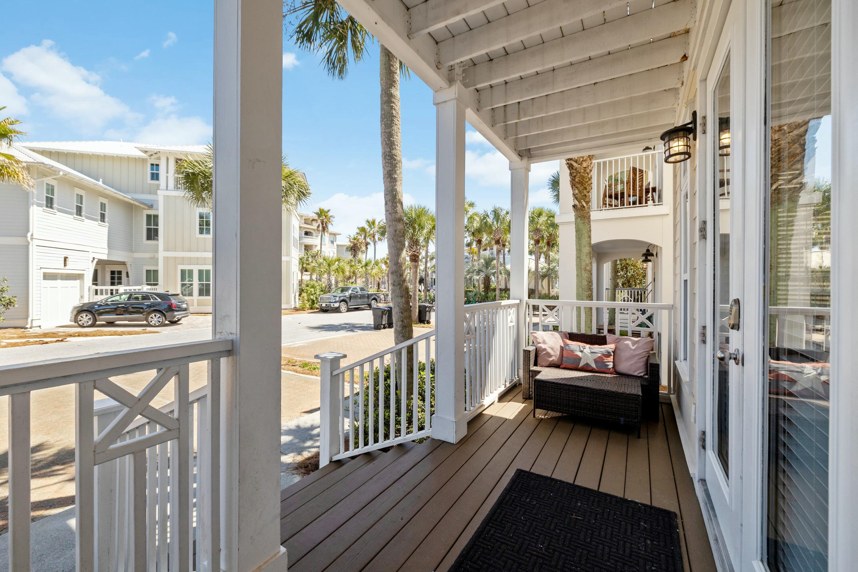 74 Blue Dolphin Loop