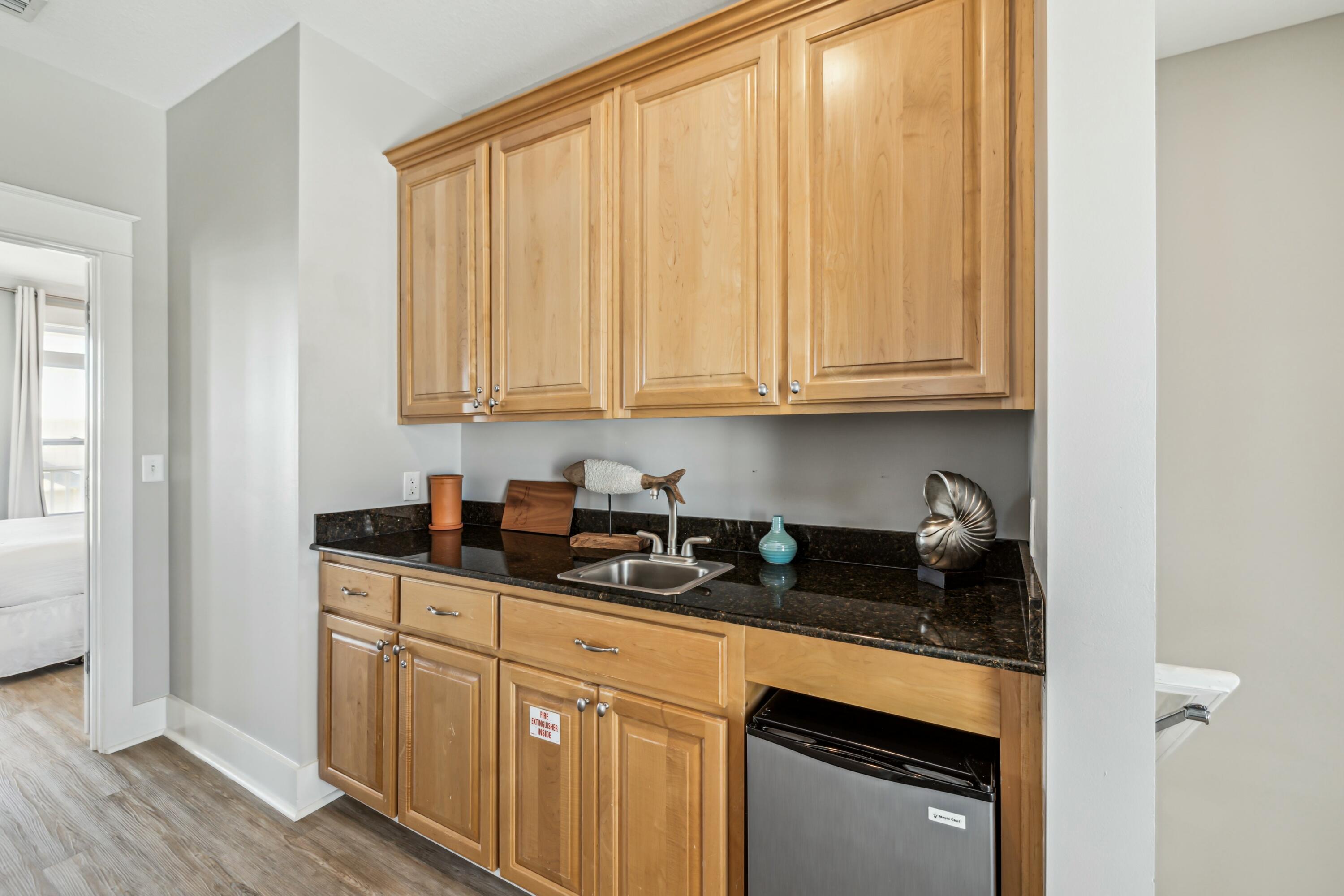 74 Blue Dolphin Loop