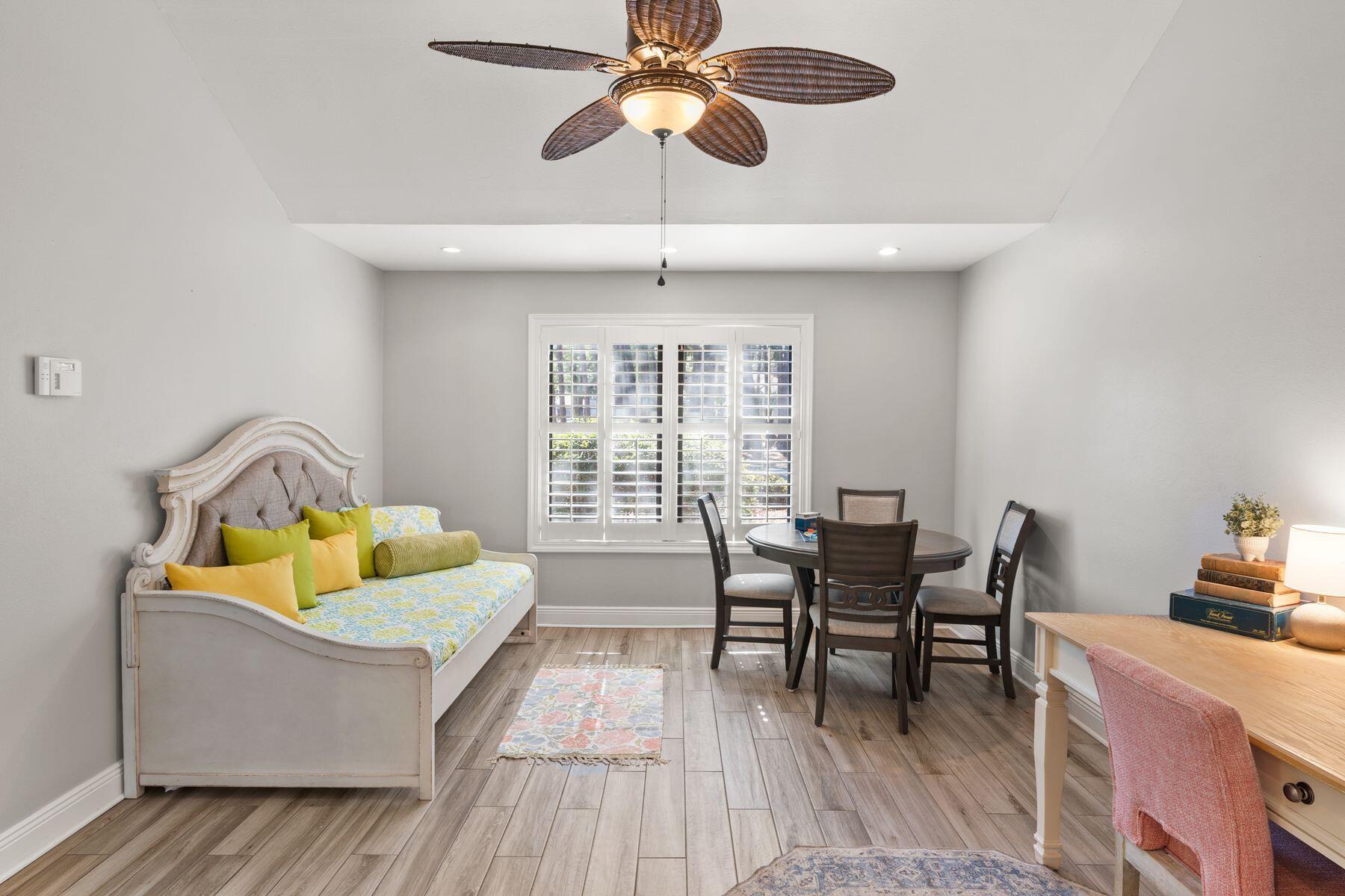 522 Augusta Way 11006