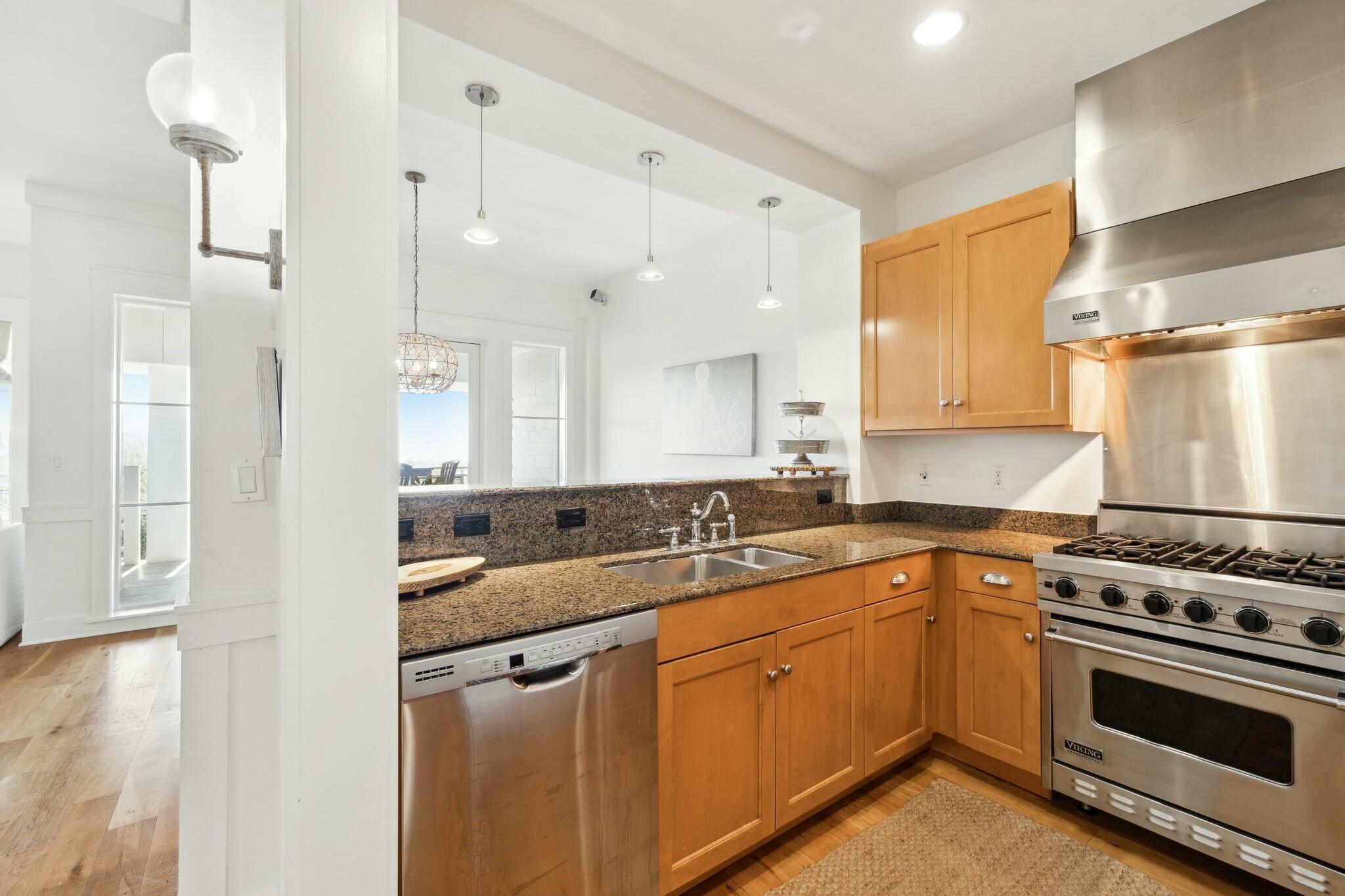 37 S Compass Point Way 103