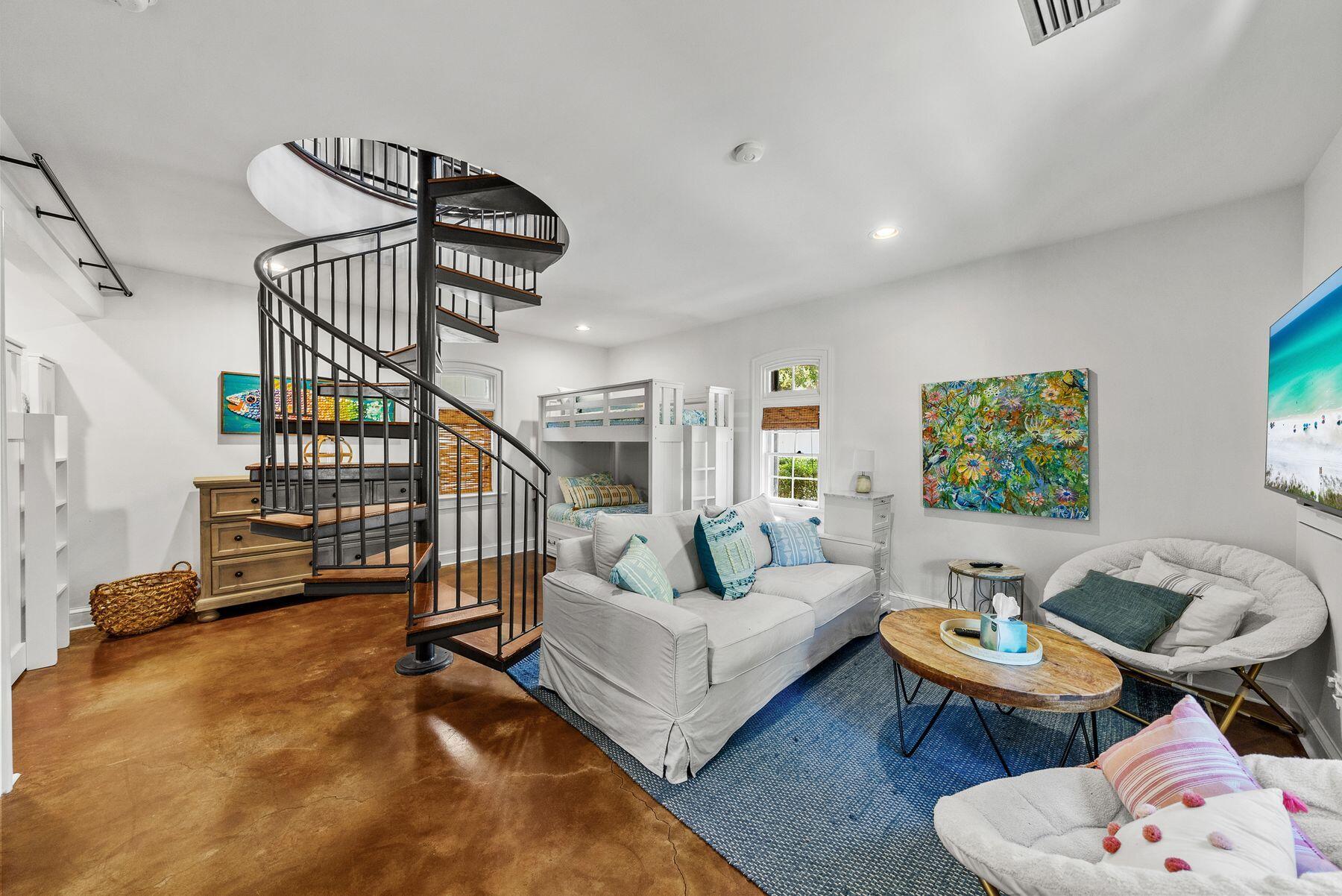 122 W Kingston Road