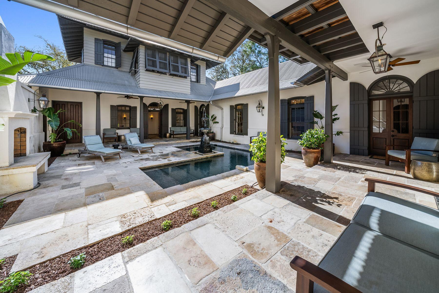 122 W Kingston Road