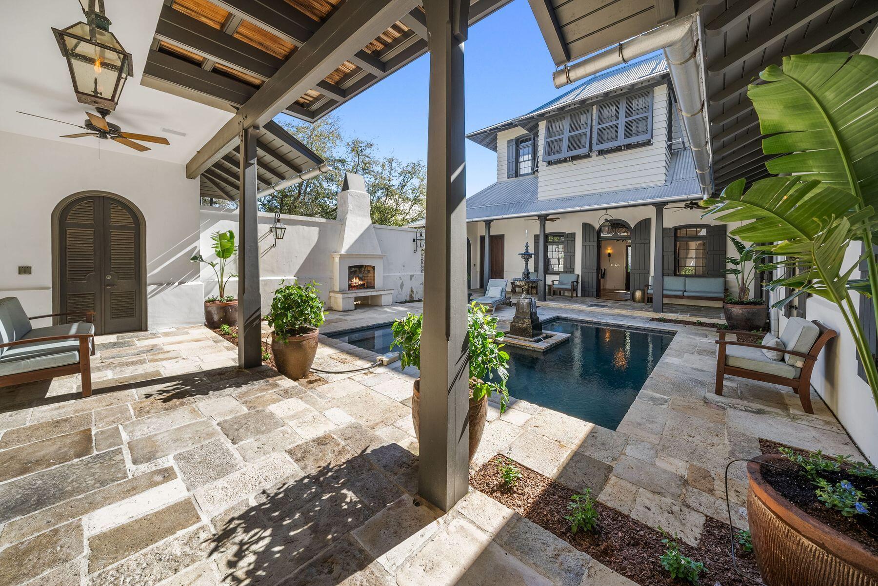 122 W Kingston Road