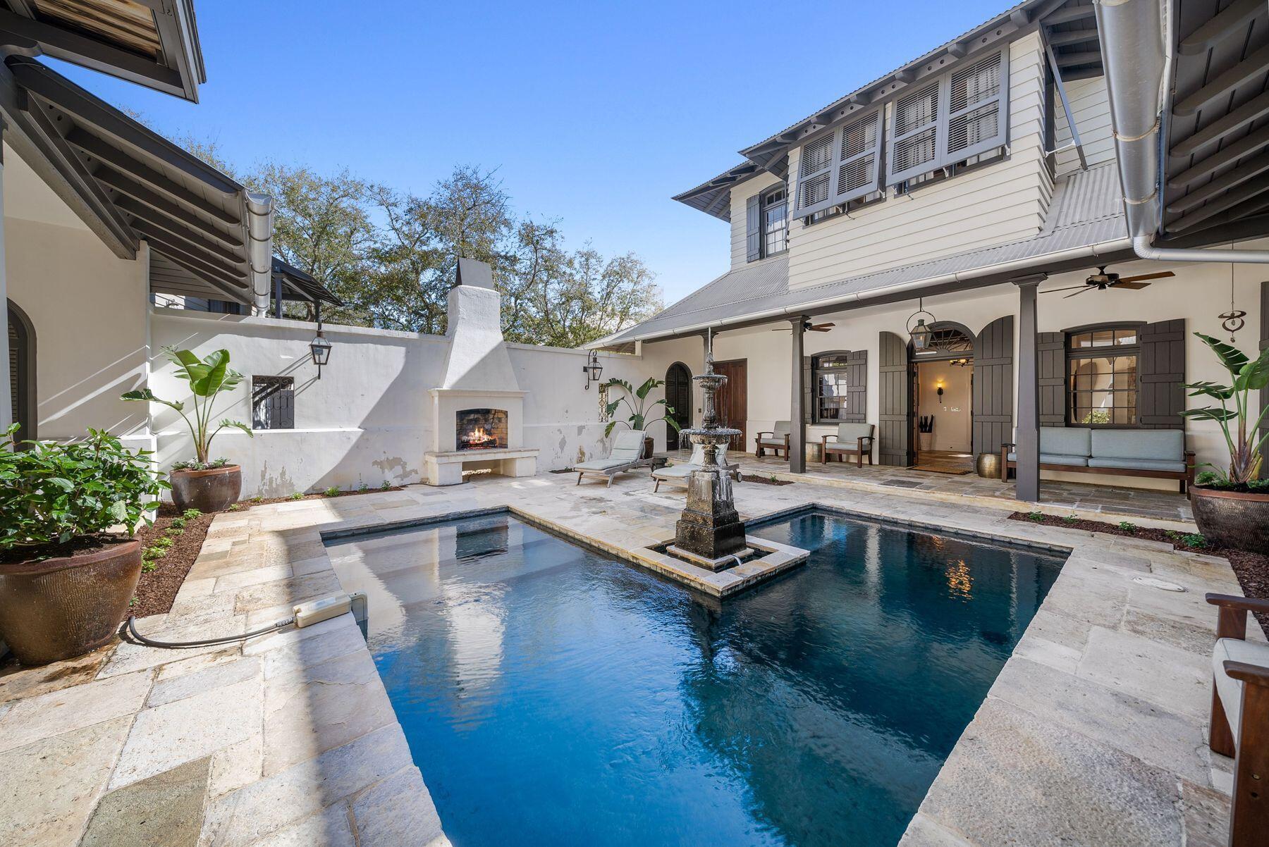 122 W Kingston Road