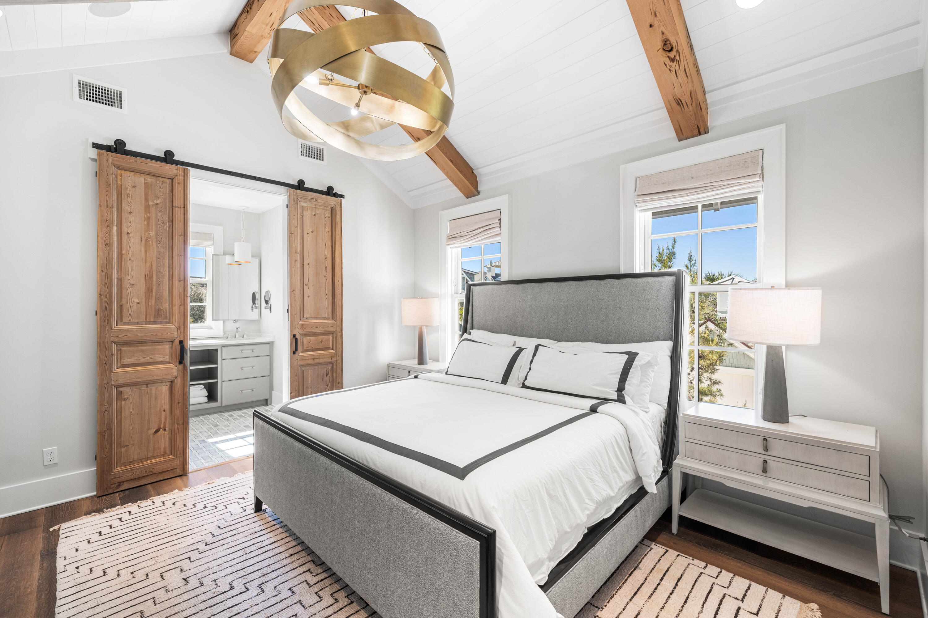 41 Compass Point Way