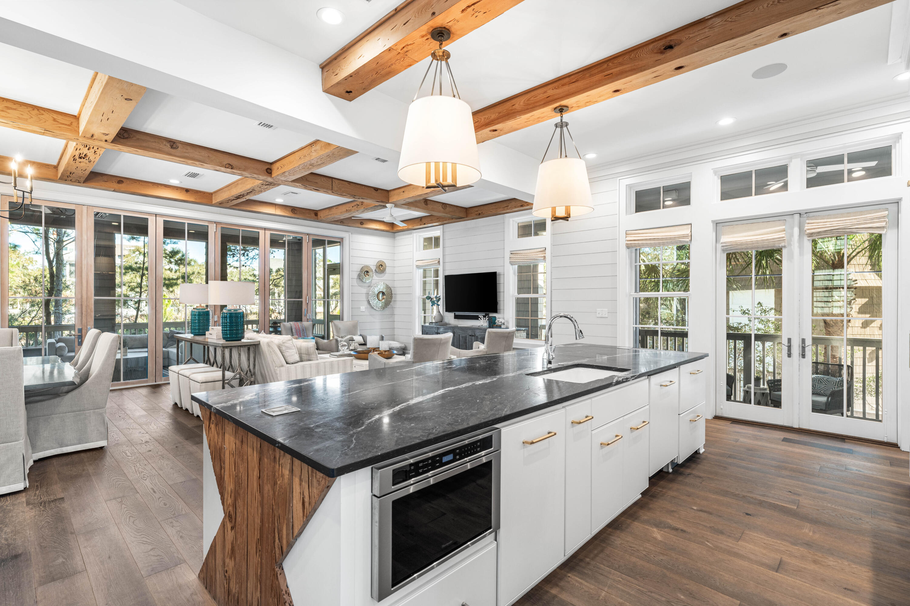 41 Compass Point Way