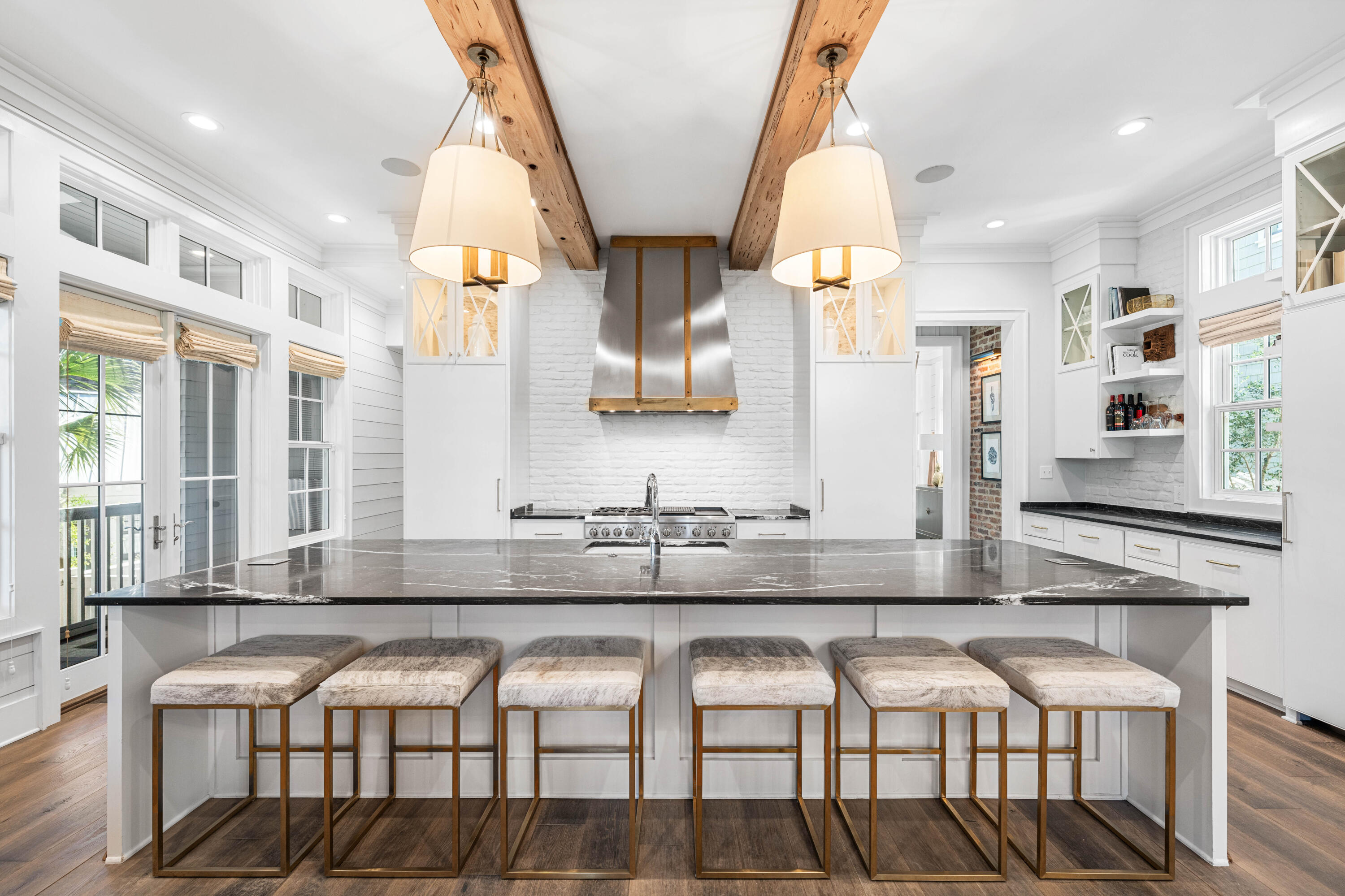 41 Compass Point Way