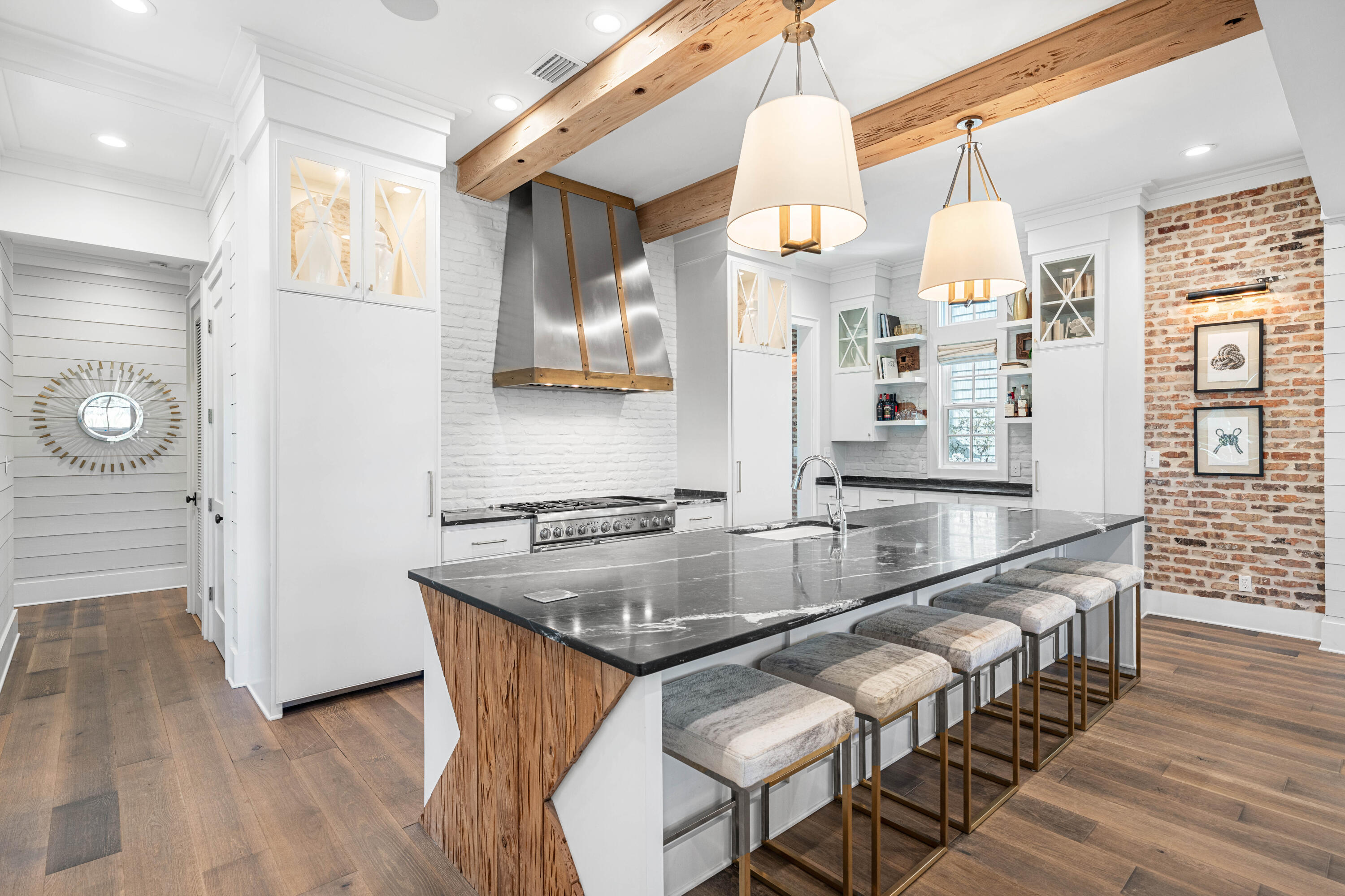 41 Compass Point Way