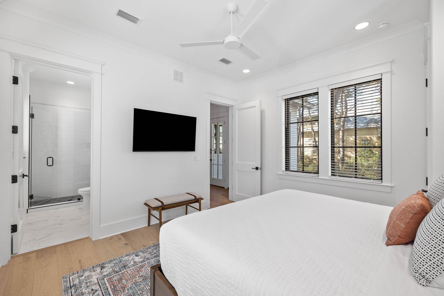 42 Grande Pointe Circle