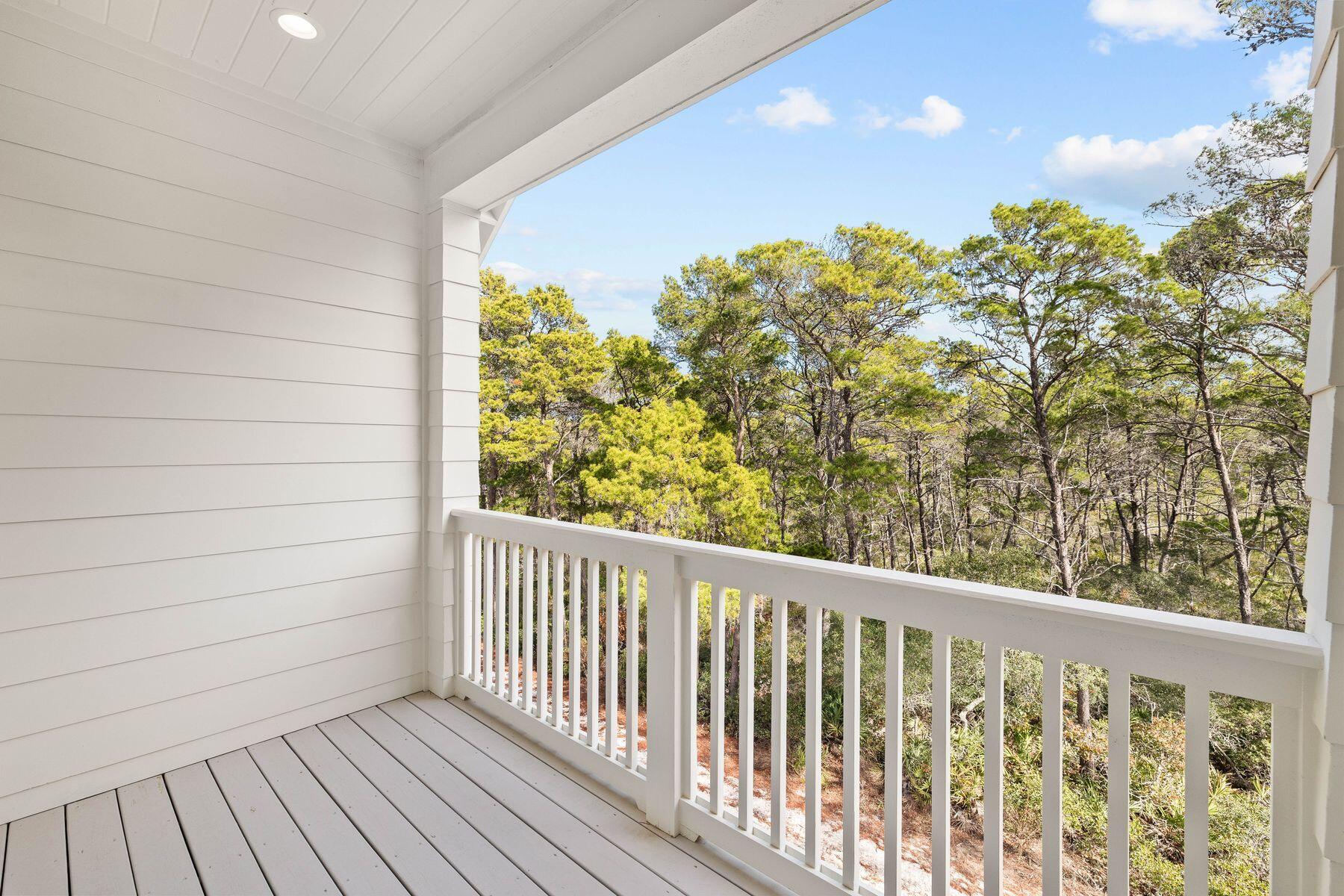 42 Grande Pointe Circle