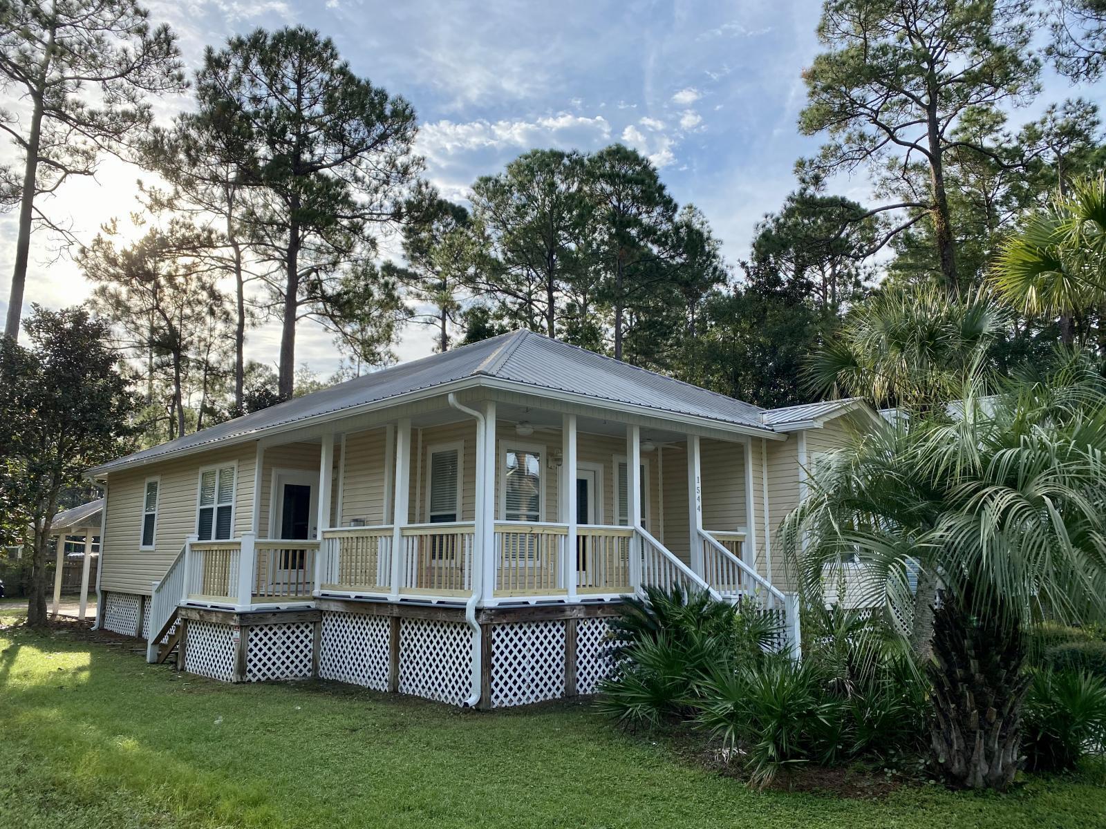 1544 N County Hwy 393