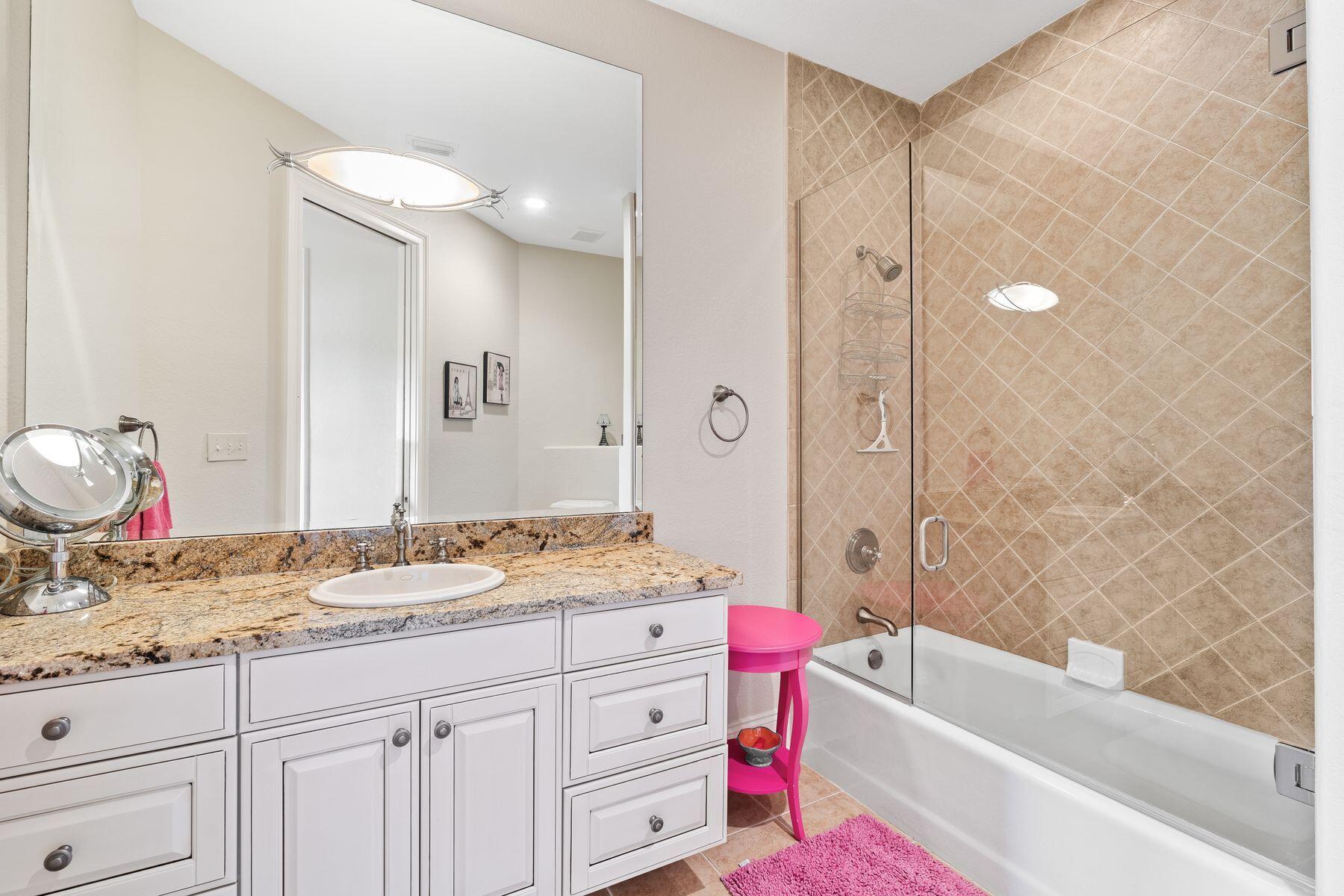 2987 Bay Villas Court