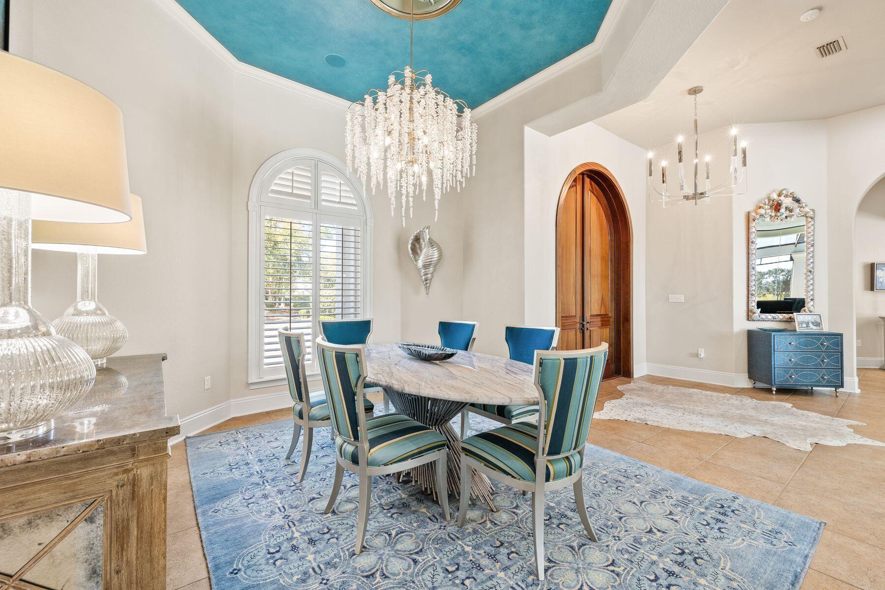 2987 Bay Villas Court