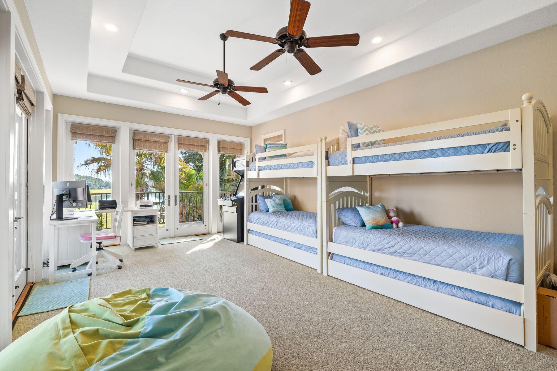 2987 Bay Villas Court