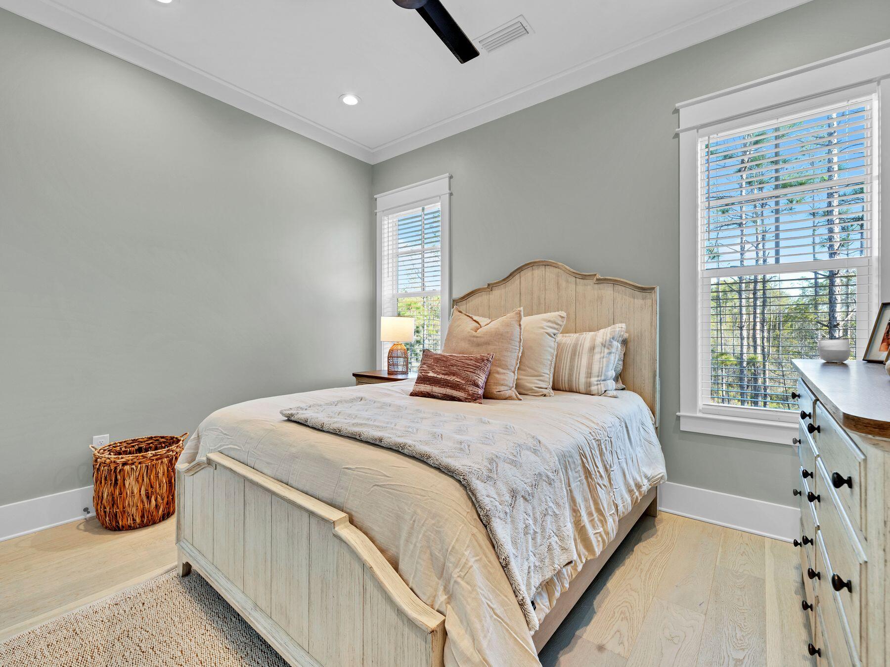 290 White Cottage Road