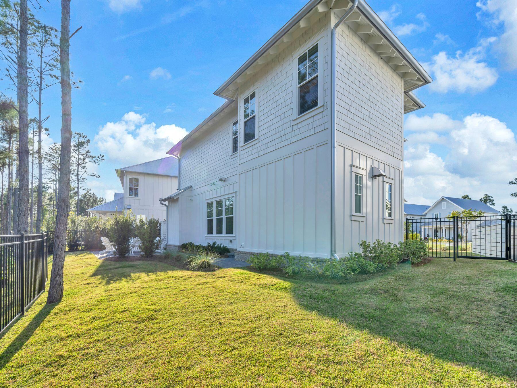 290 White Cottage Road