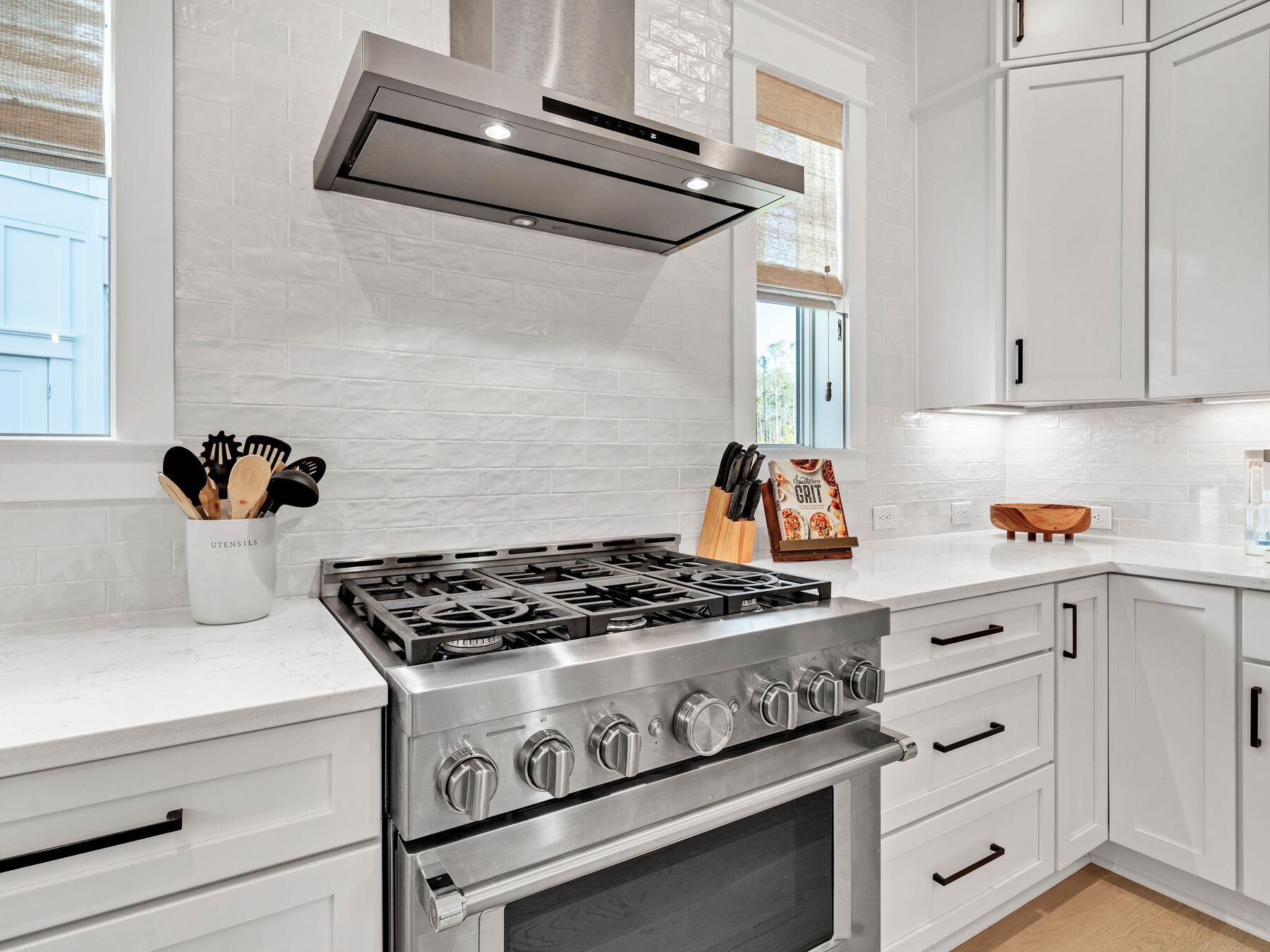 290 White Cottage Road