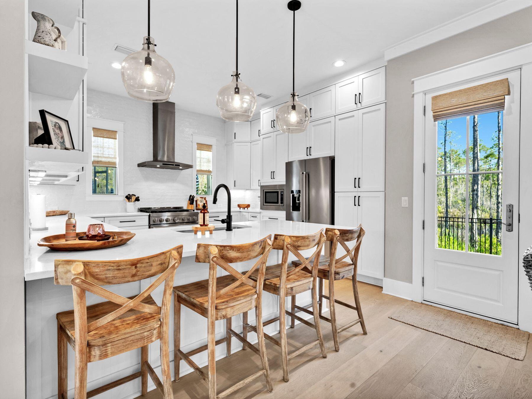 290 White Cottage Road