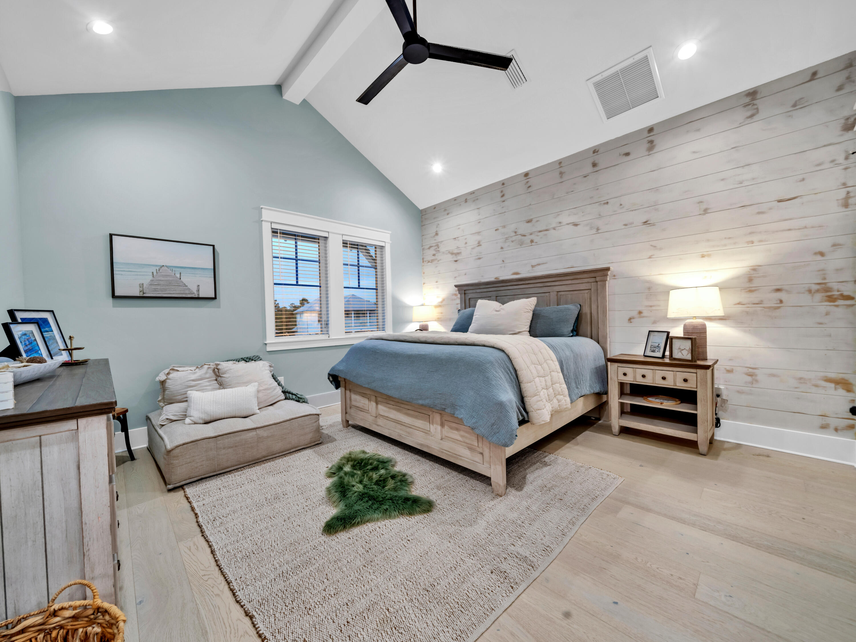 290 White Cottage Road