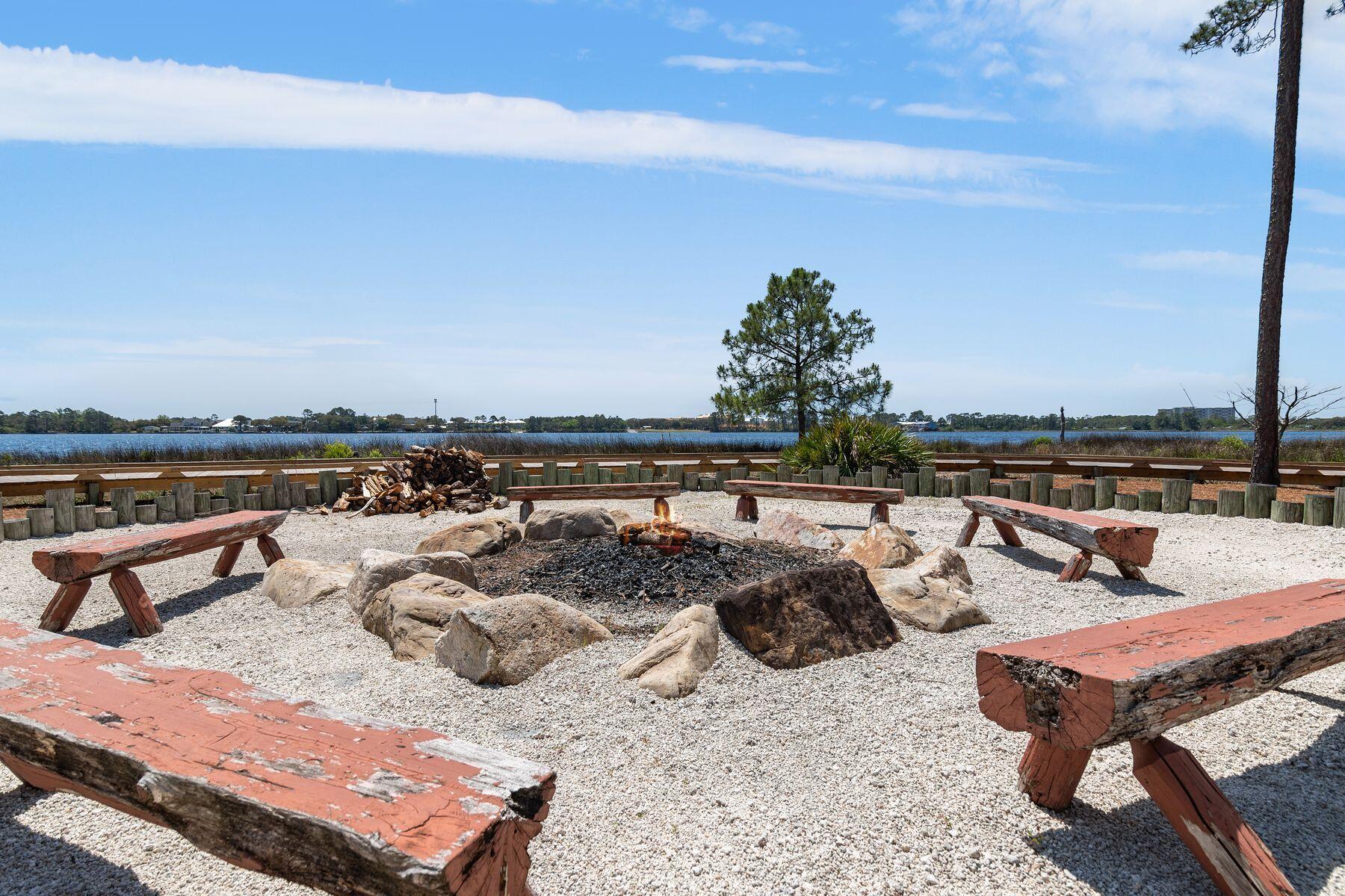 1522 Salamander Trail