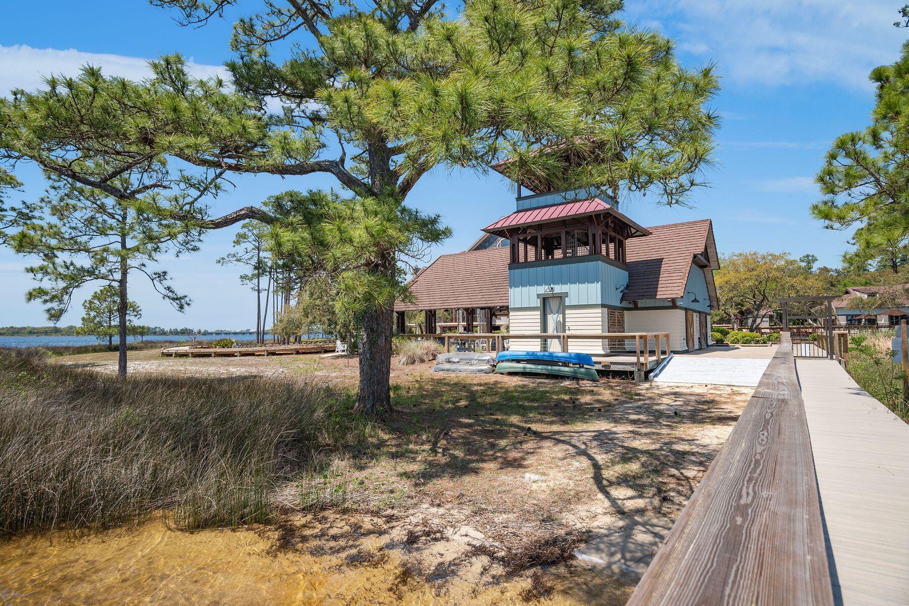 1522 Salamander Trail