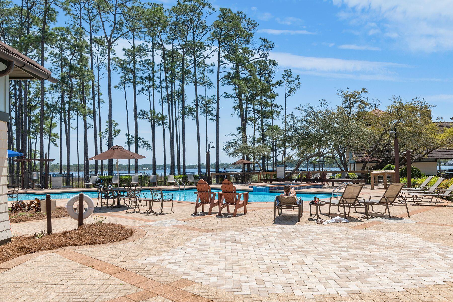 1522 Salamander Trail