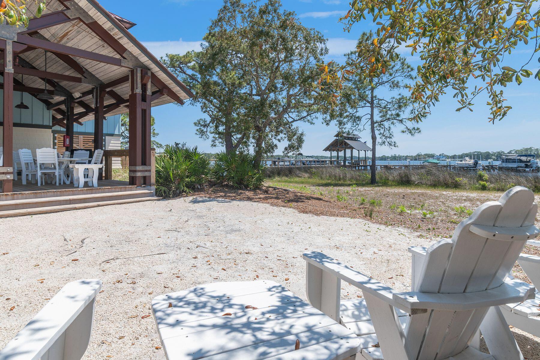 1522 Salamander Trail