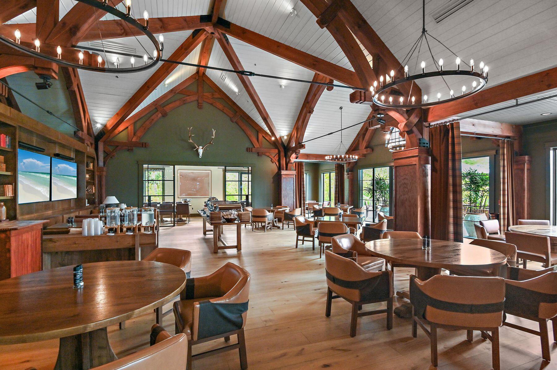 1522 Salamander Trail