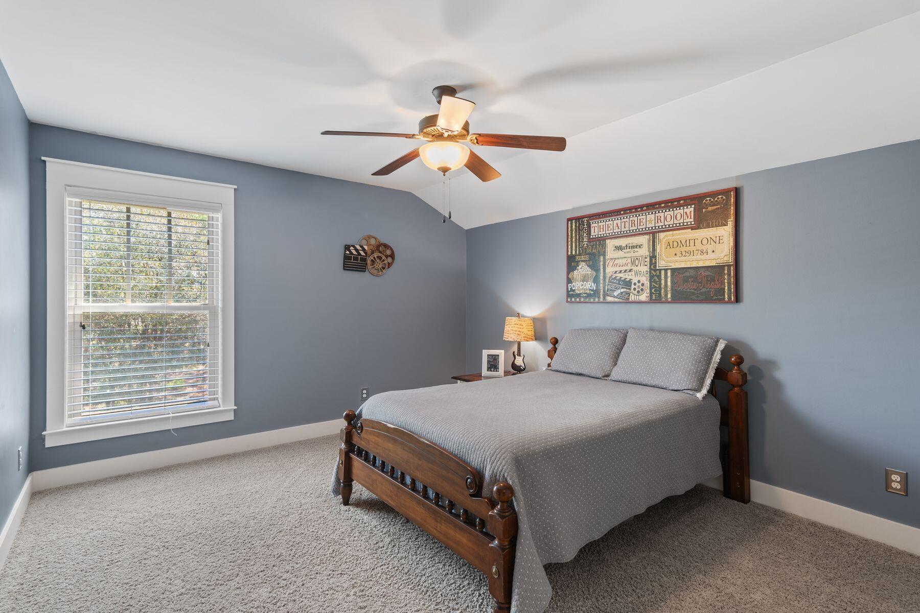 1522 Salamander Trail