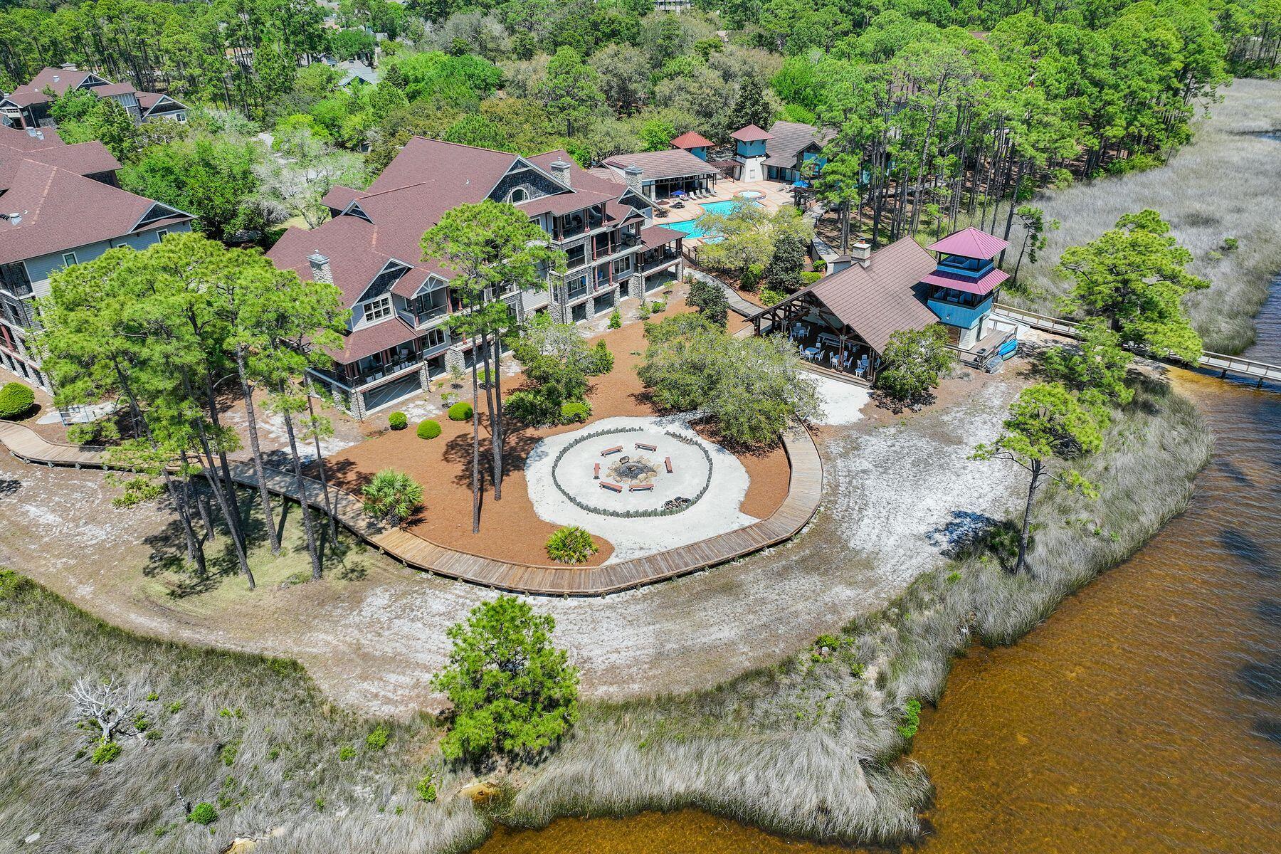 1522 Salamander Trail