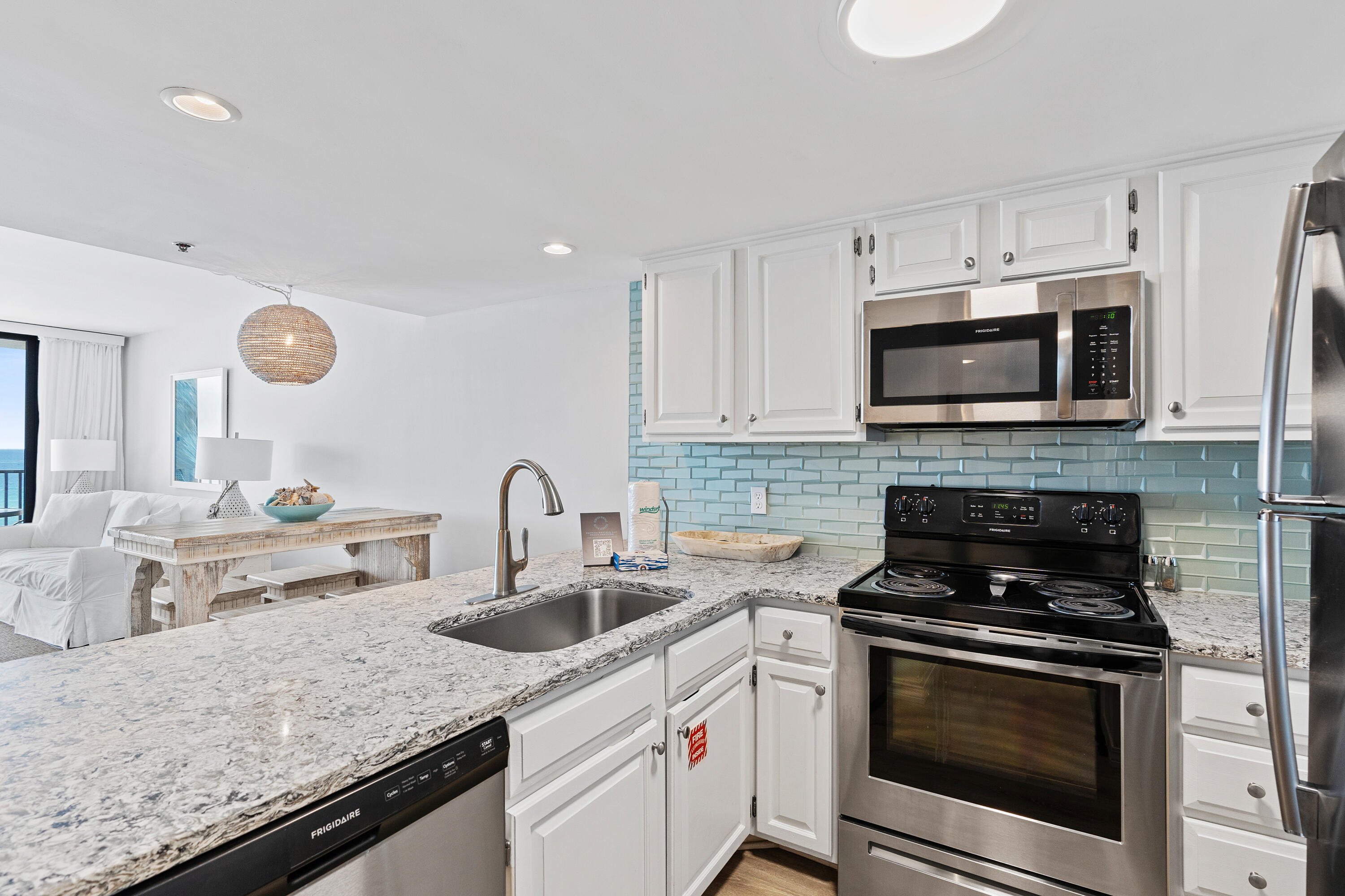 4100 E County Hwy 30A 503