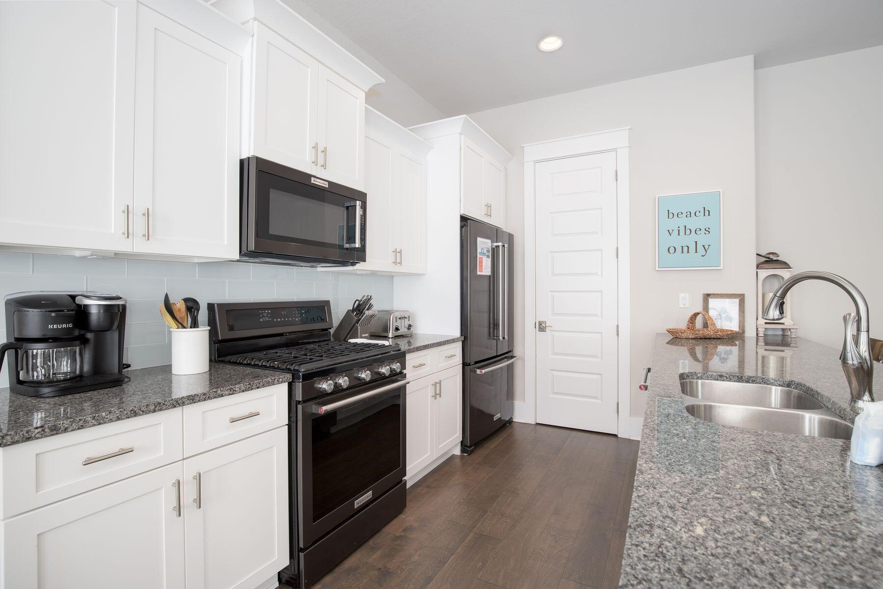 374 Gulfview Circle