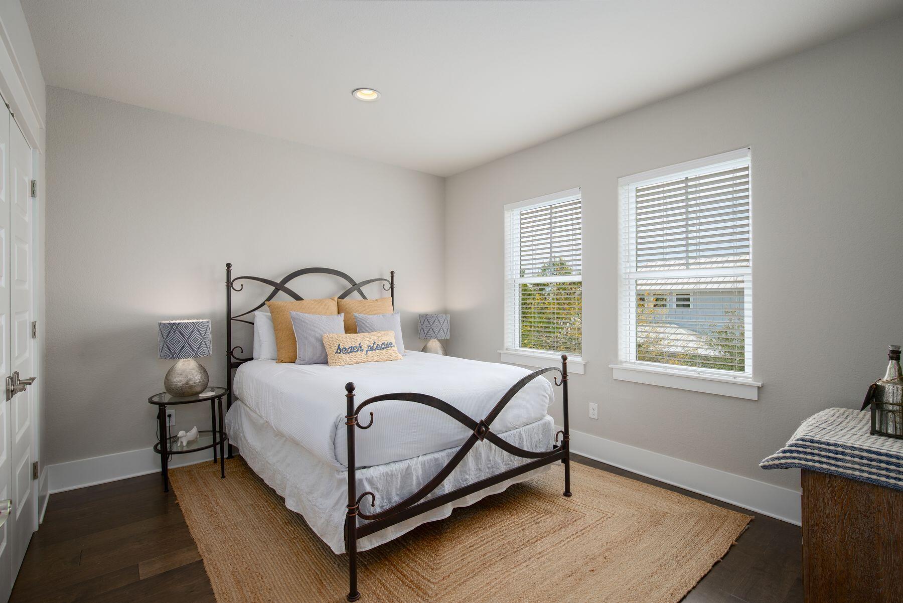 374 Gulfview Circle