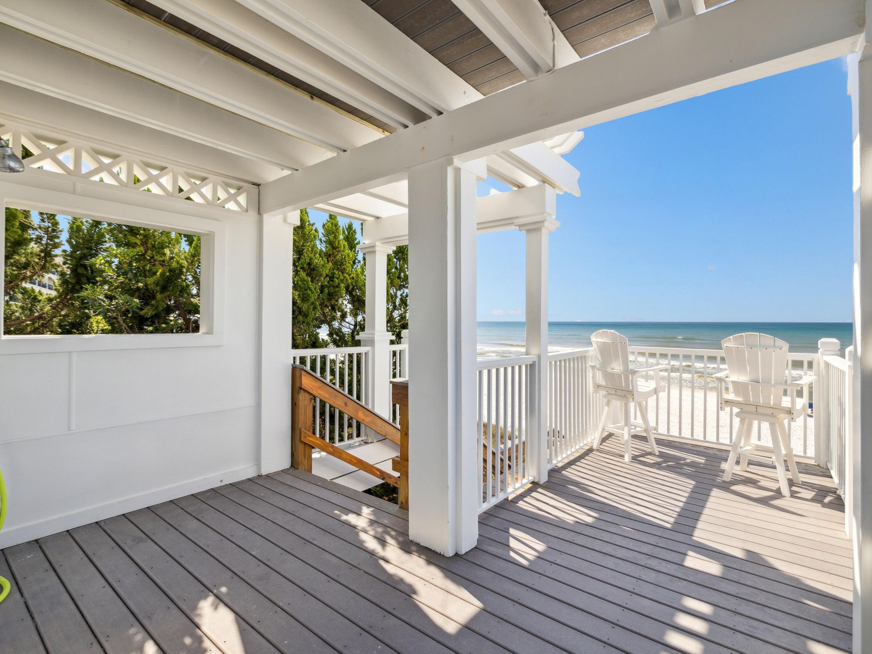 38 White Cliffs Boulevard
