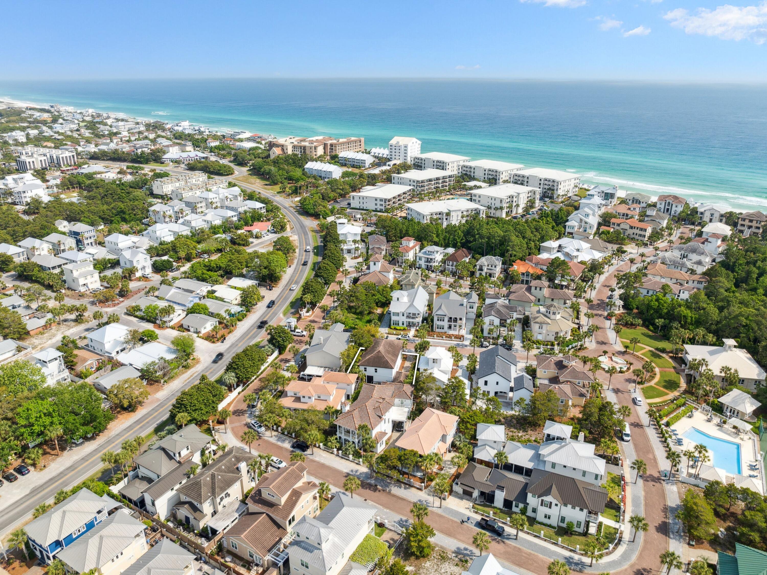 38 White Cliffs Boulevard