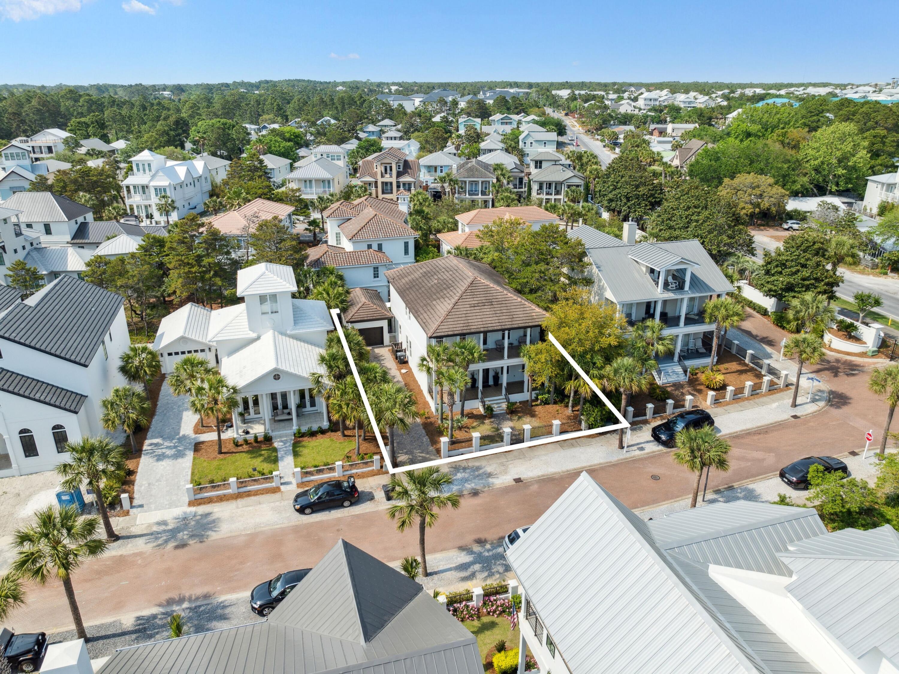 38 White Cliffs Boulevard