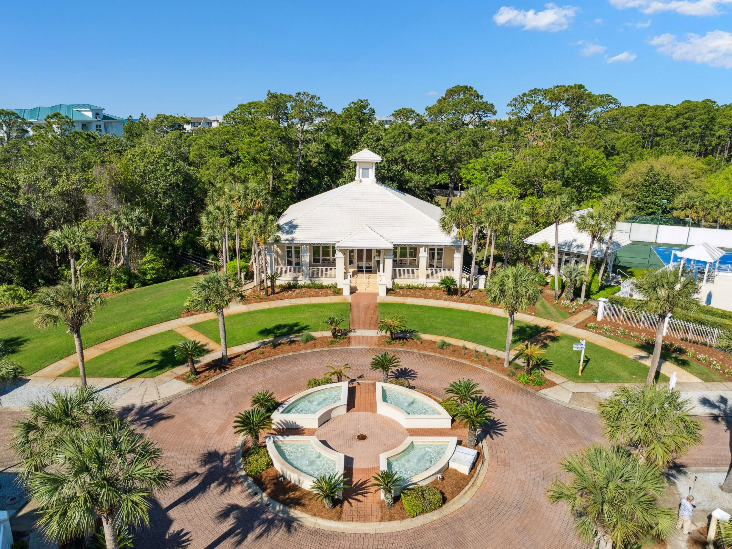 38 White Cliffs Boulevard