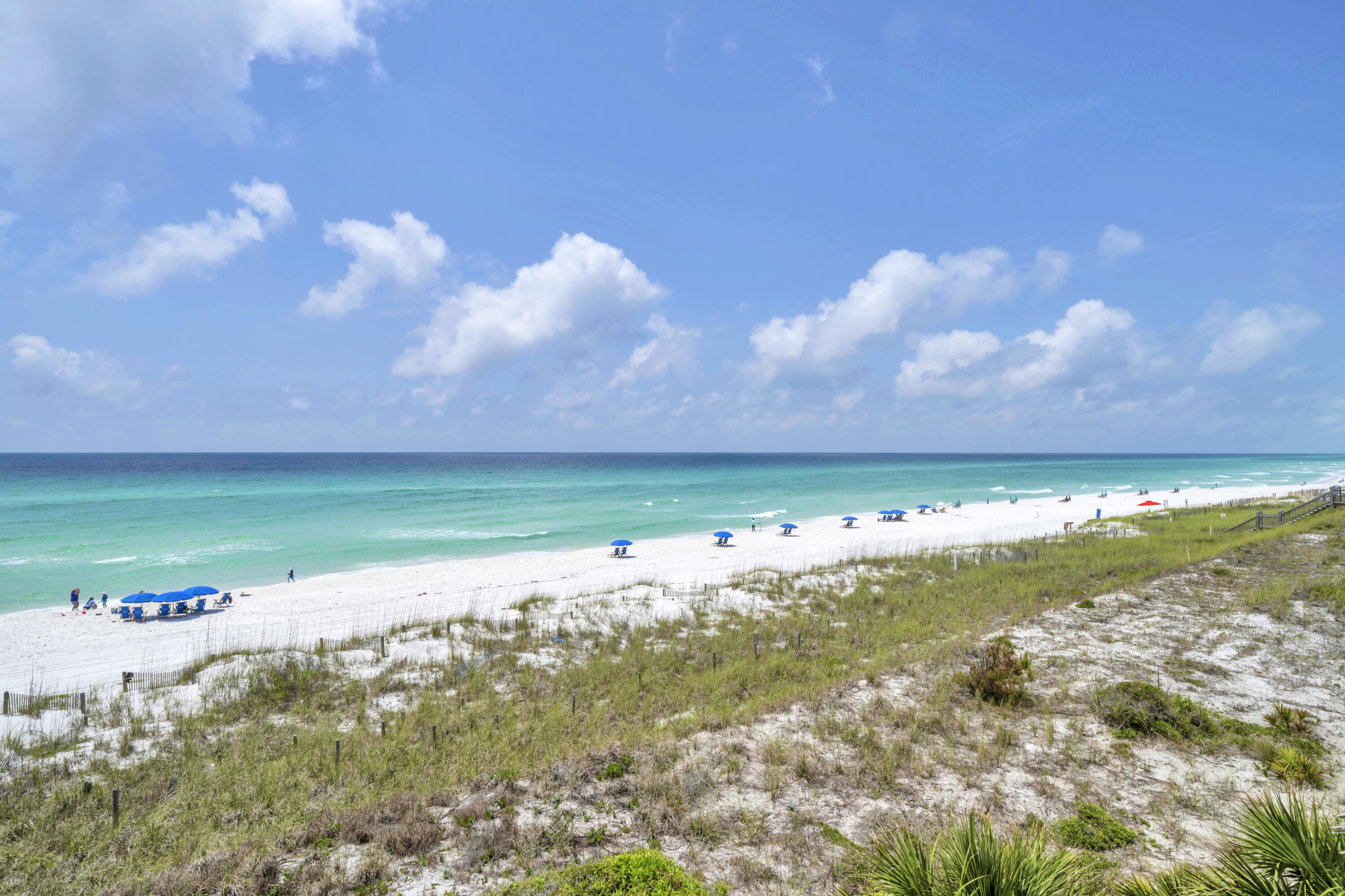 5055 W County Hwy 30A 1016