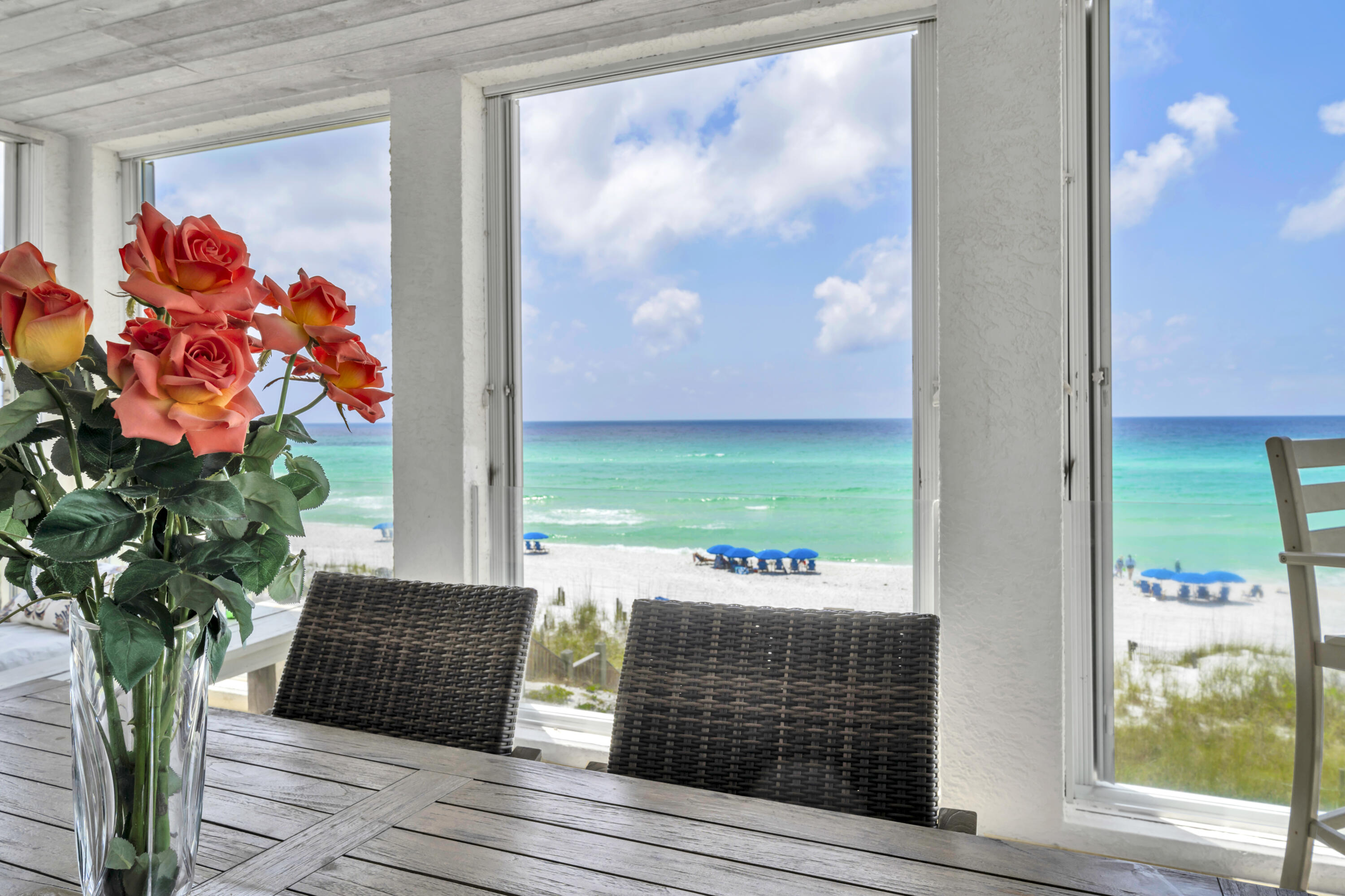 5055 W County Hwy 30A 1016