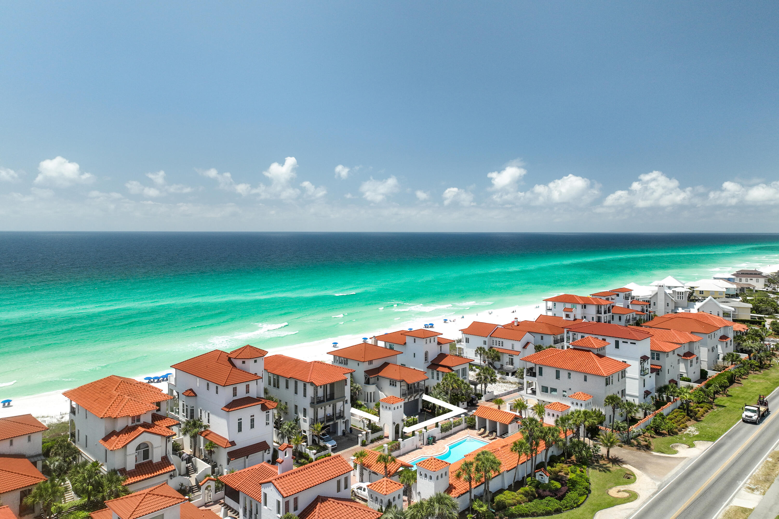 5055 W County Hwy 30A 1016