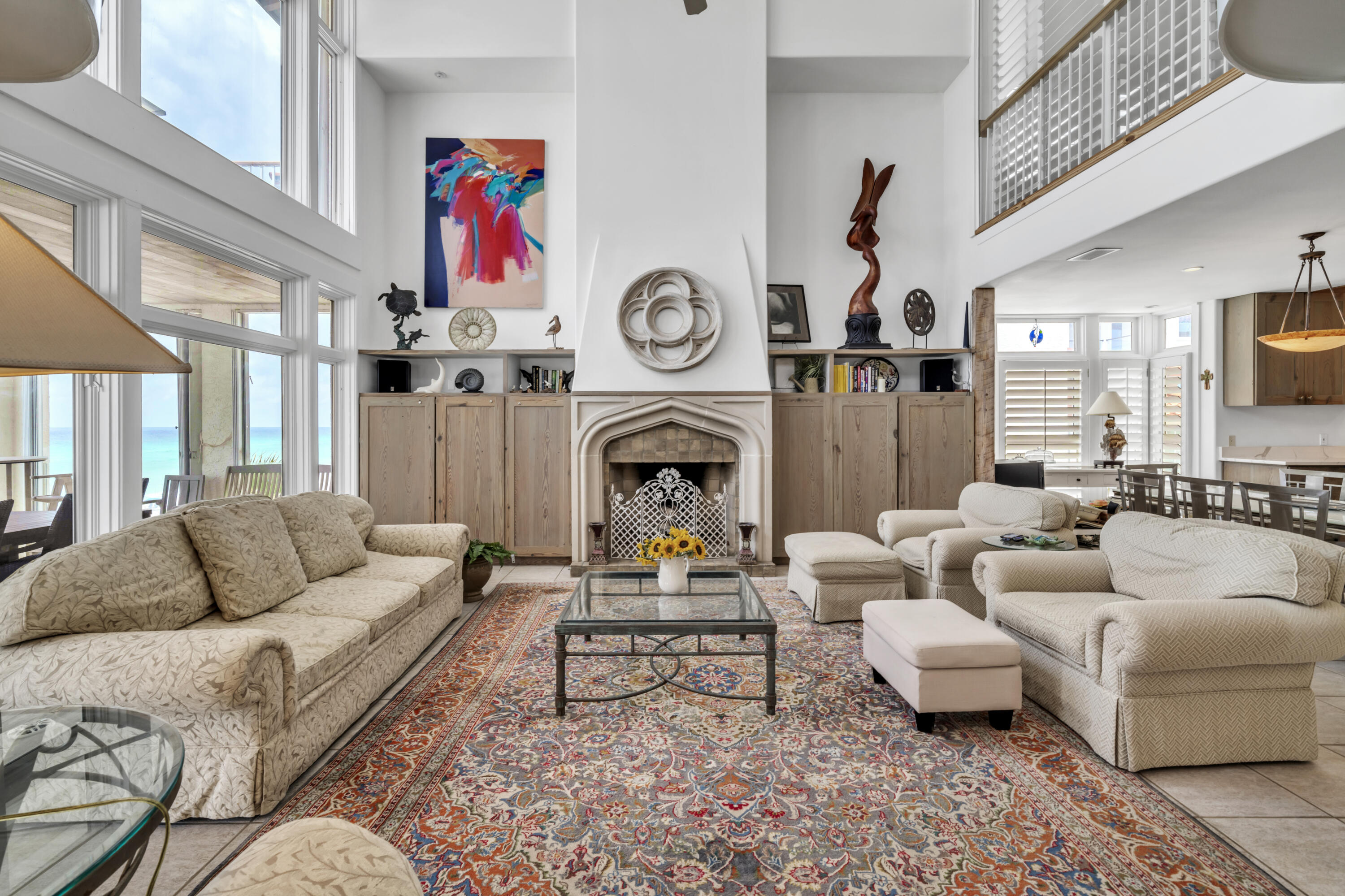 5055 W County Hwy 30A 1016