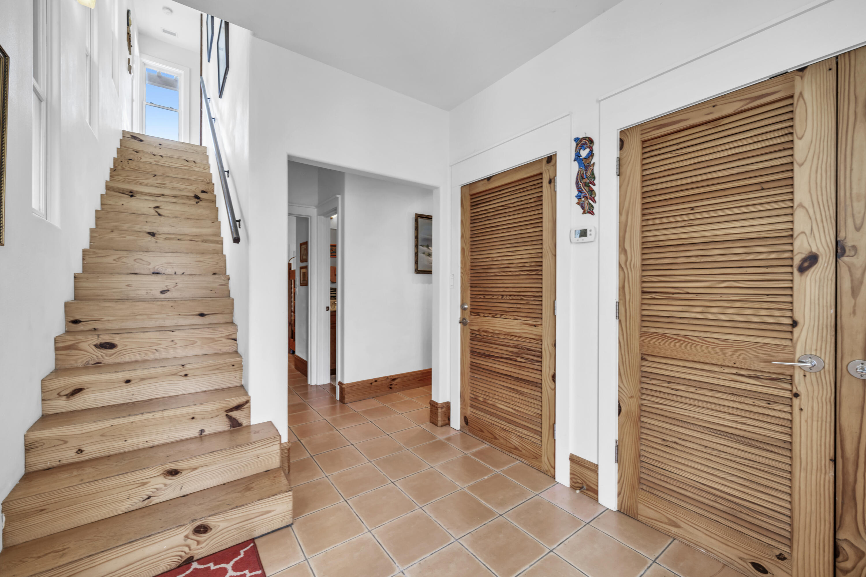 5055 W County Hwy 30A 1016