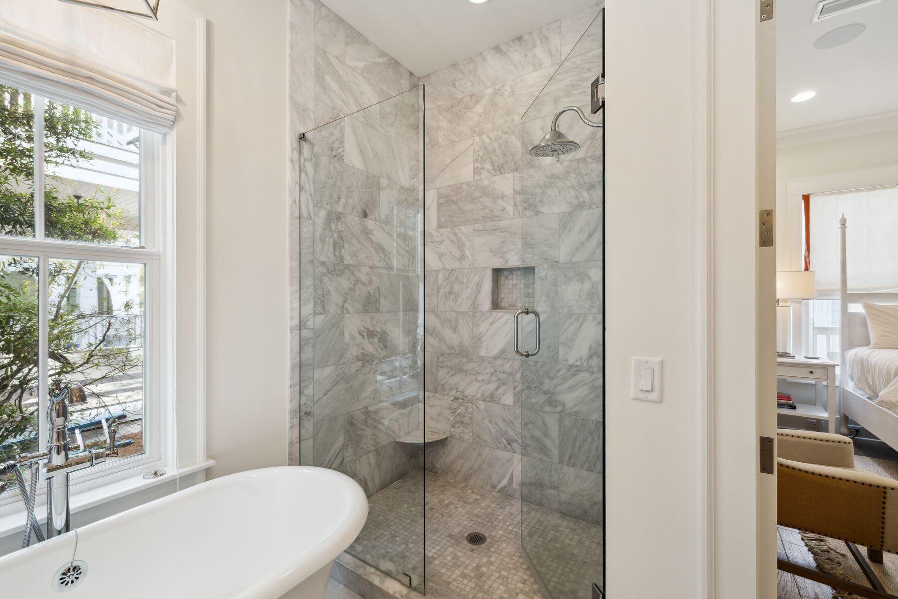 17 Compass Point Way