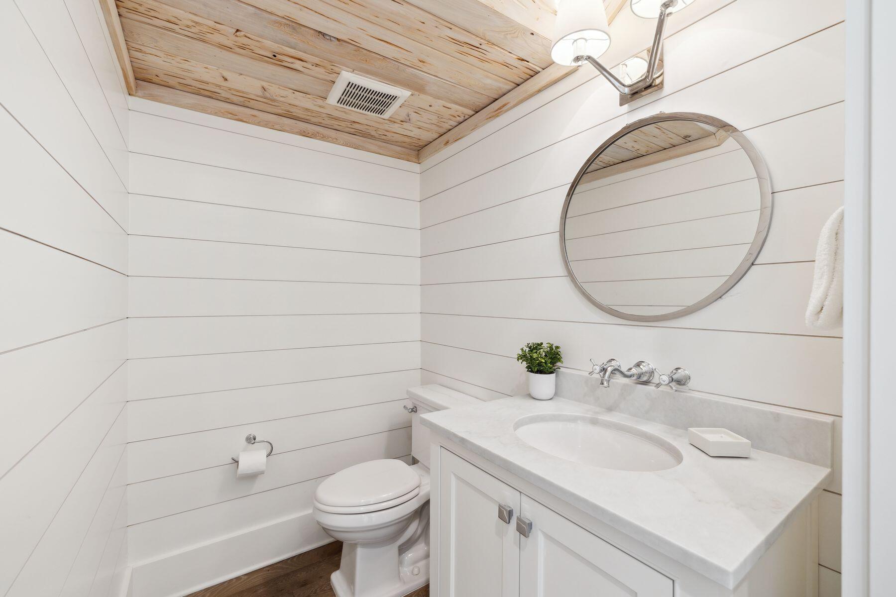 17 Compass Point Way