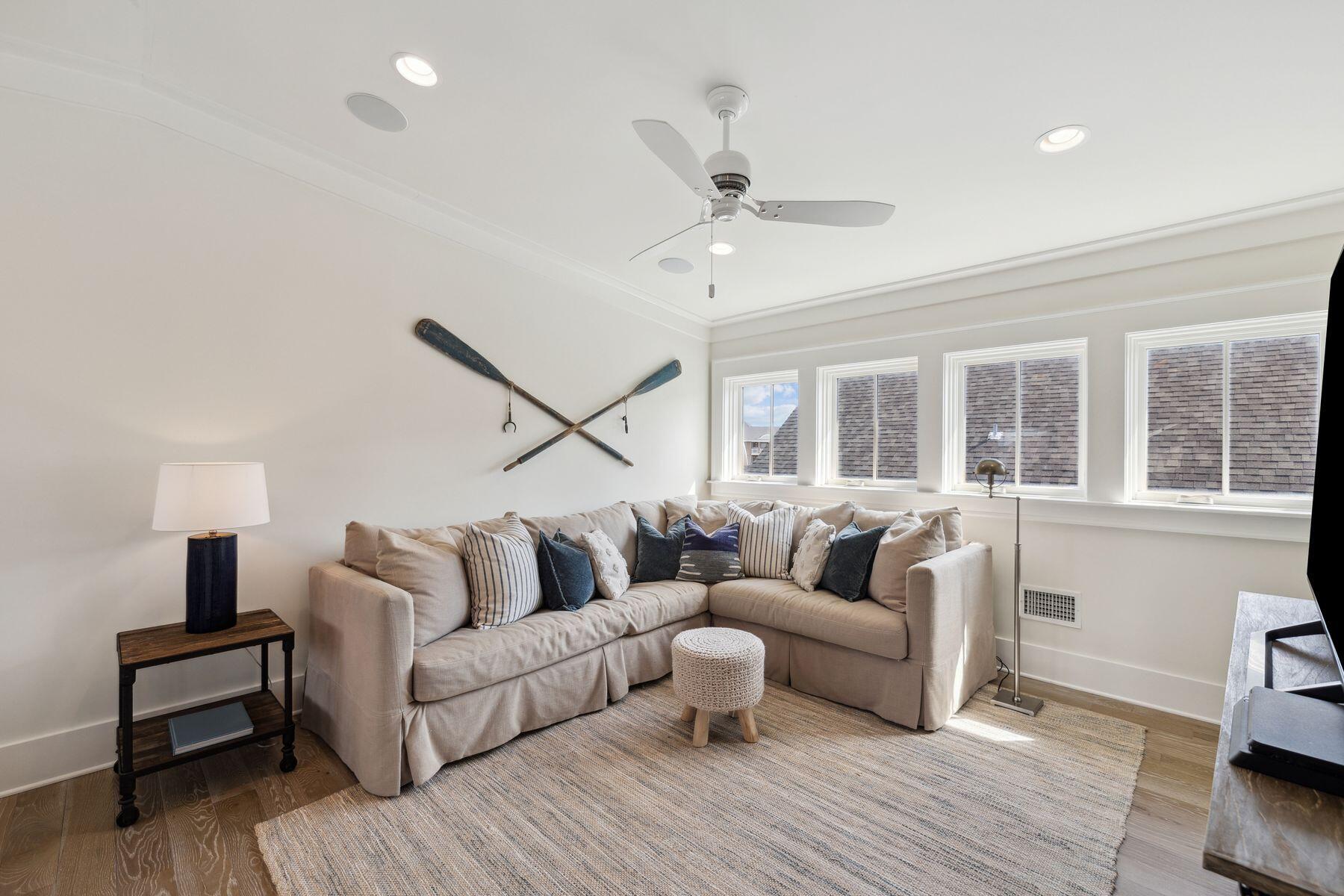 17 Compass Point Way