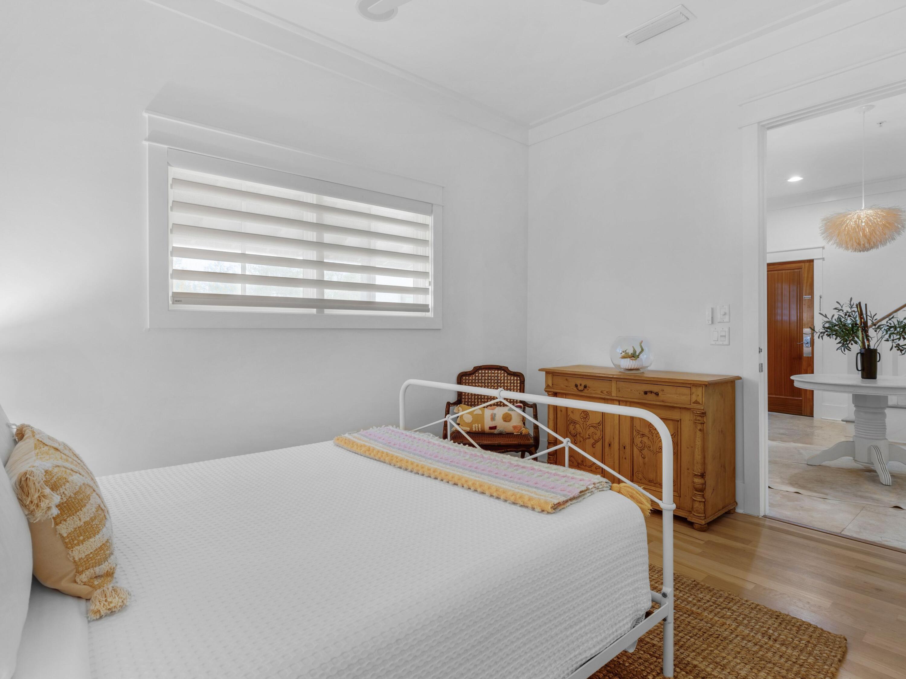 5231 E County Hwy 30A, UNIT B