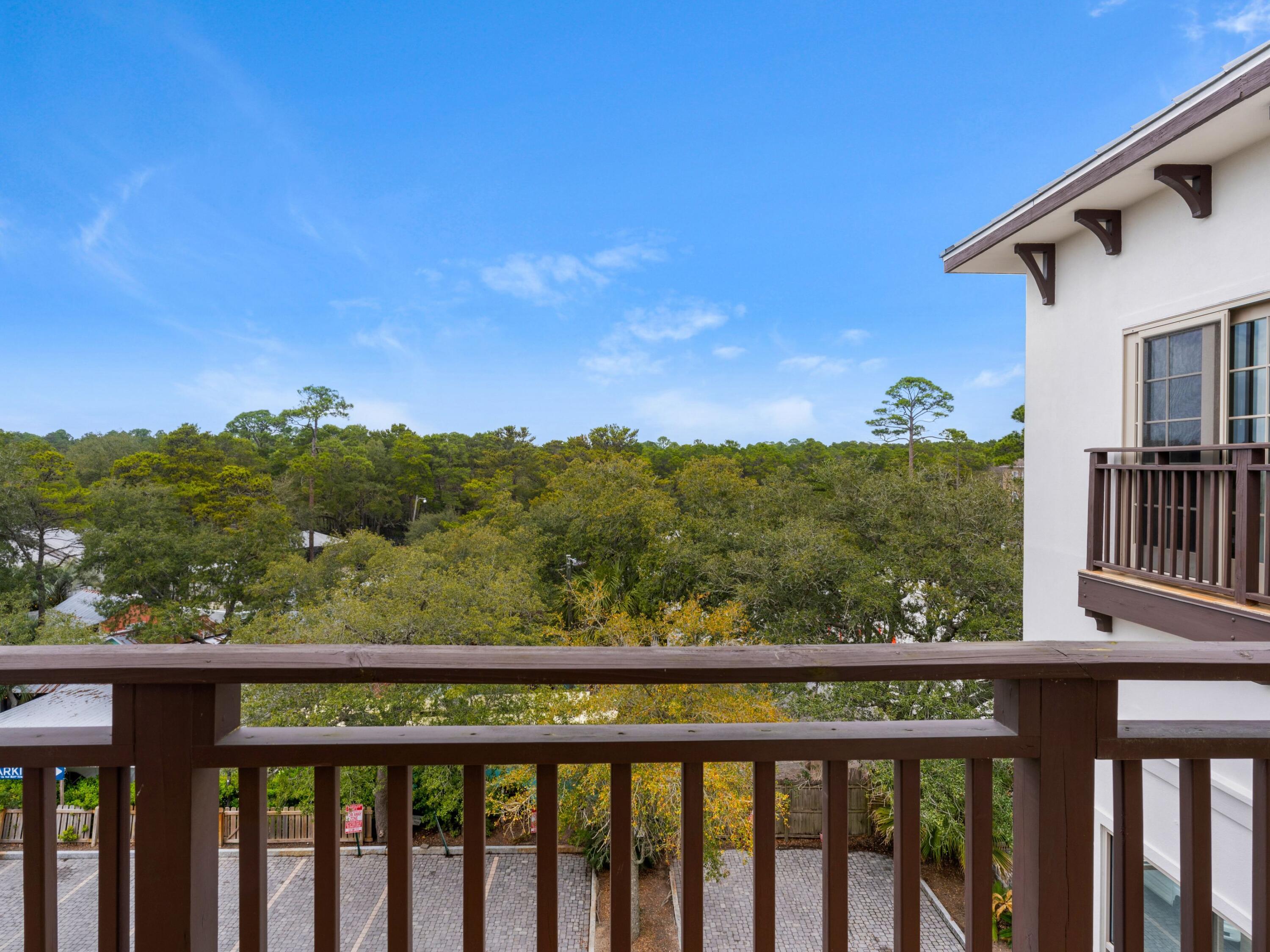 5231 E County Hwy 30A, UNIT B