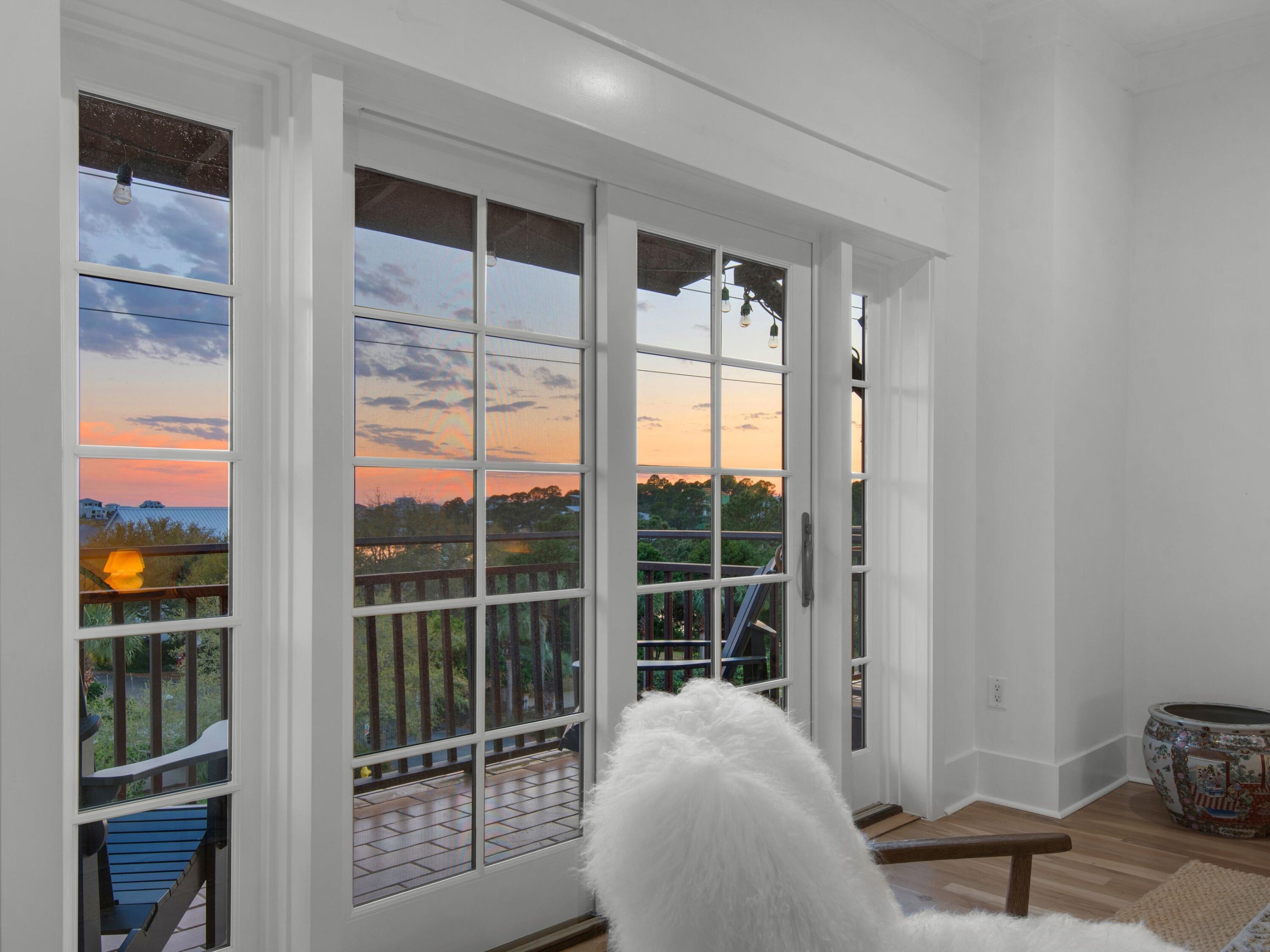 5231 E County Hwy 30A, UNIT B