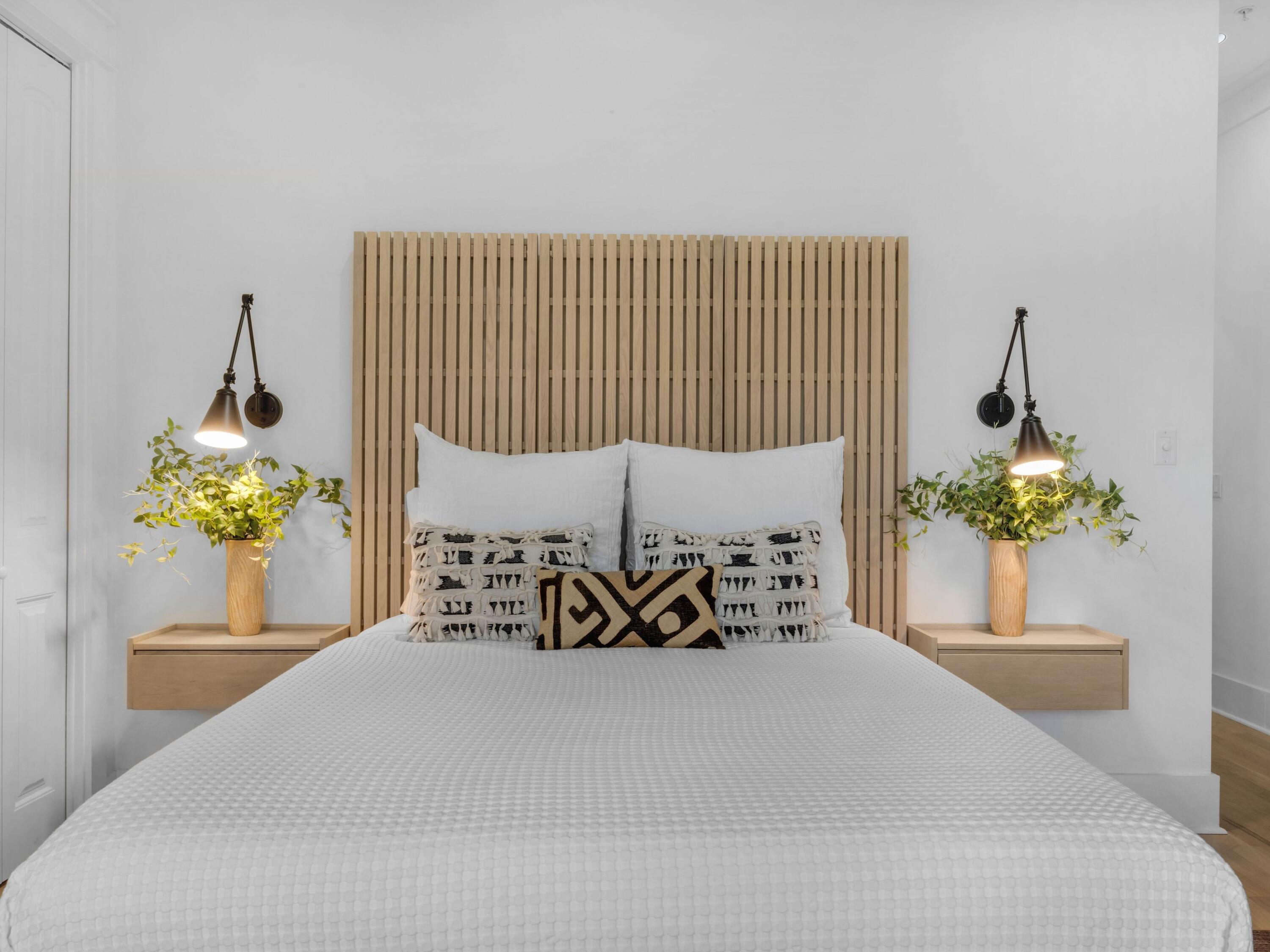 5231 E County Hwy 30A, UNIT B