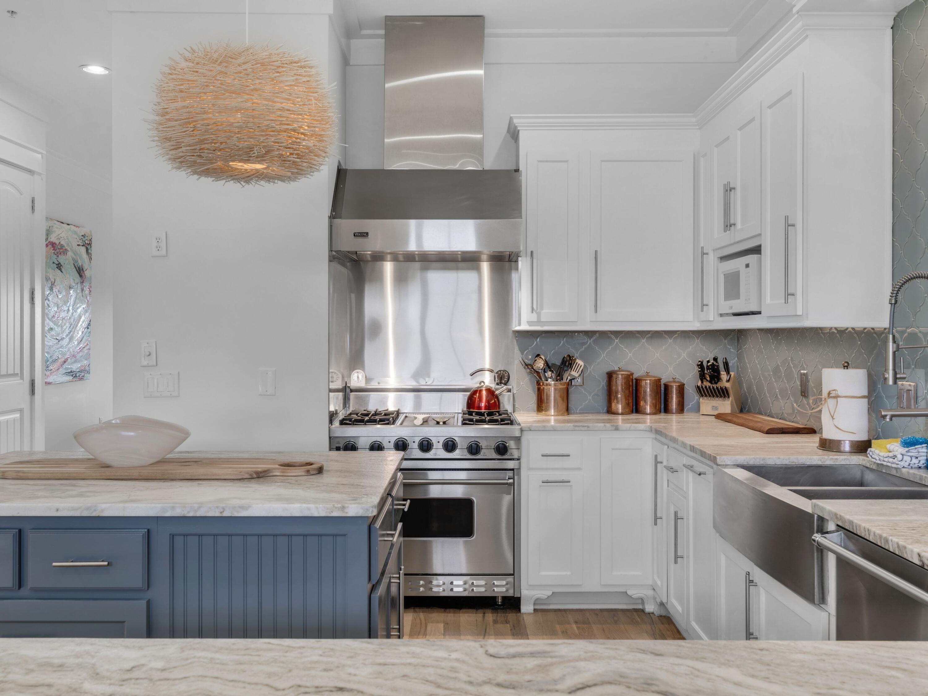 5231 E County Hwy 30A, UNIT B